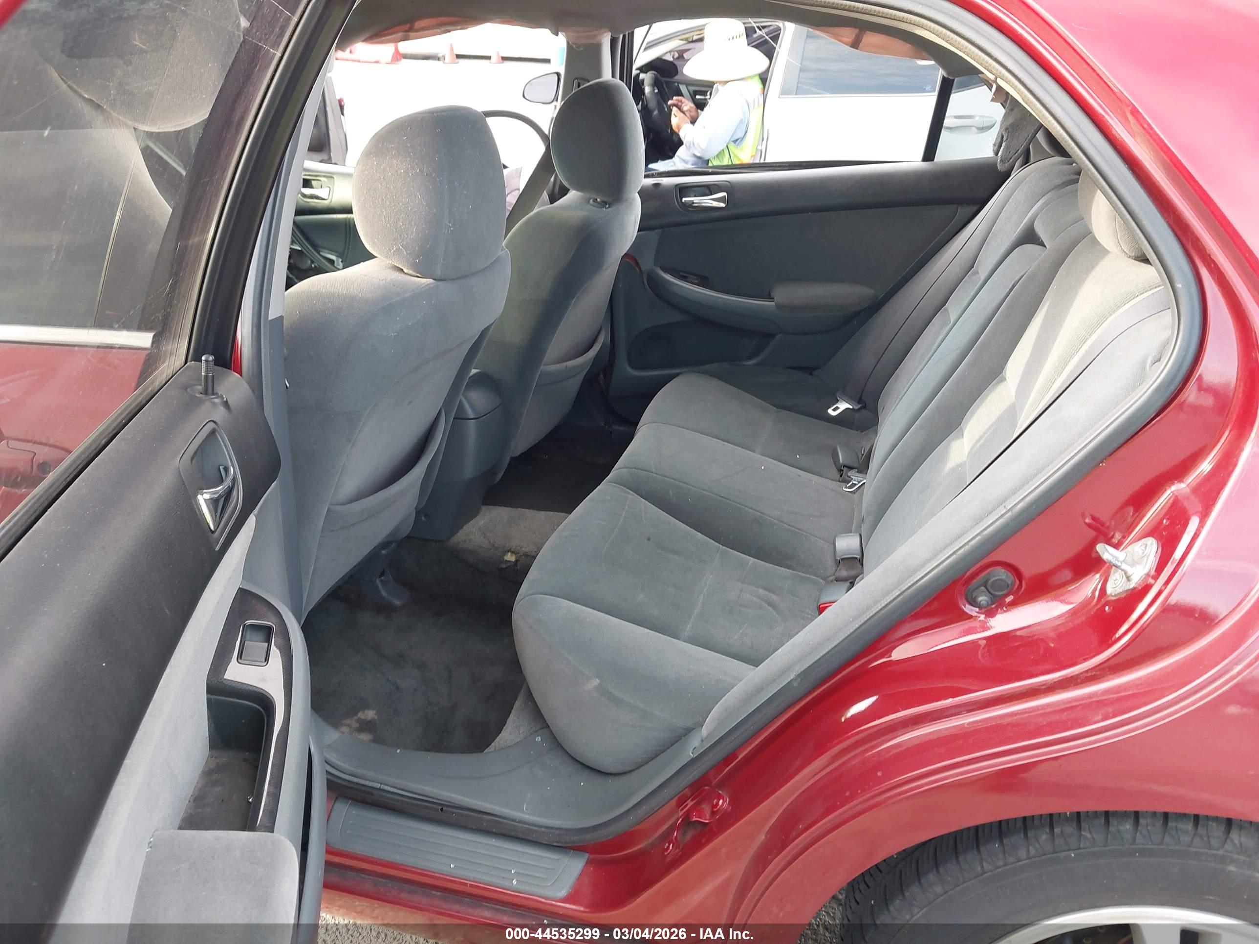 HONDA ACCORD image 8