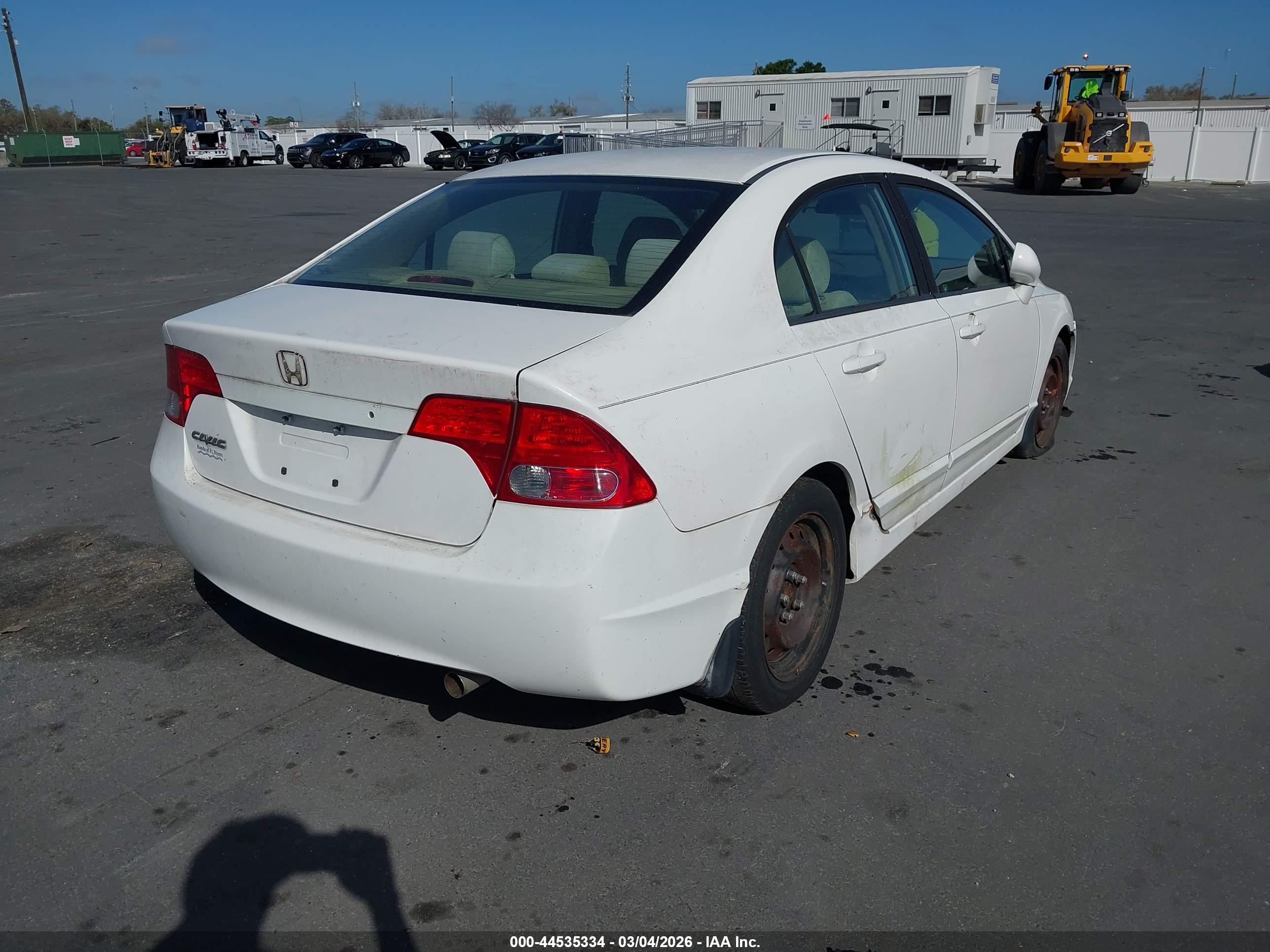 HONDA CIVIC image 4
