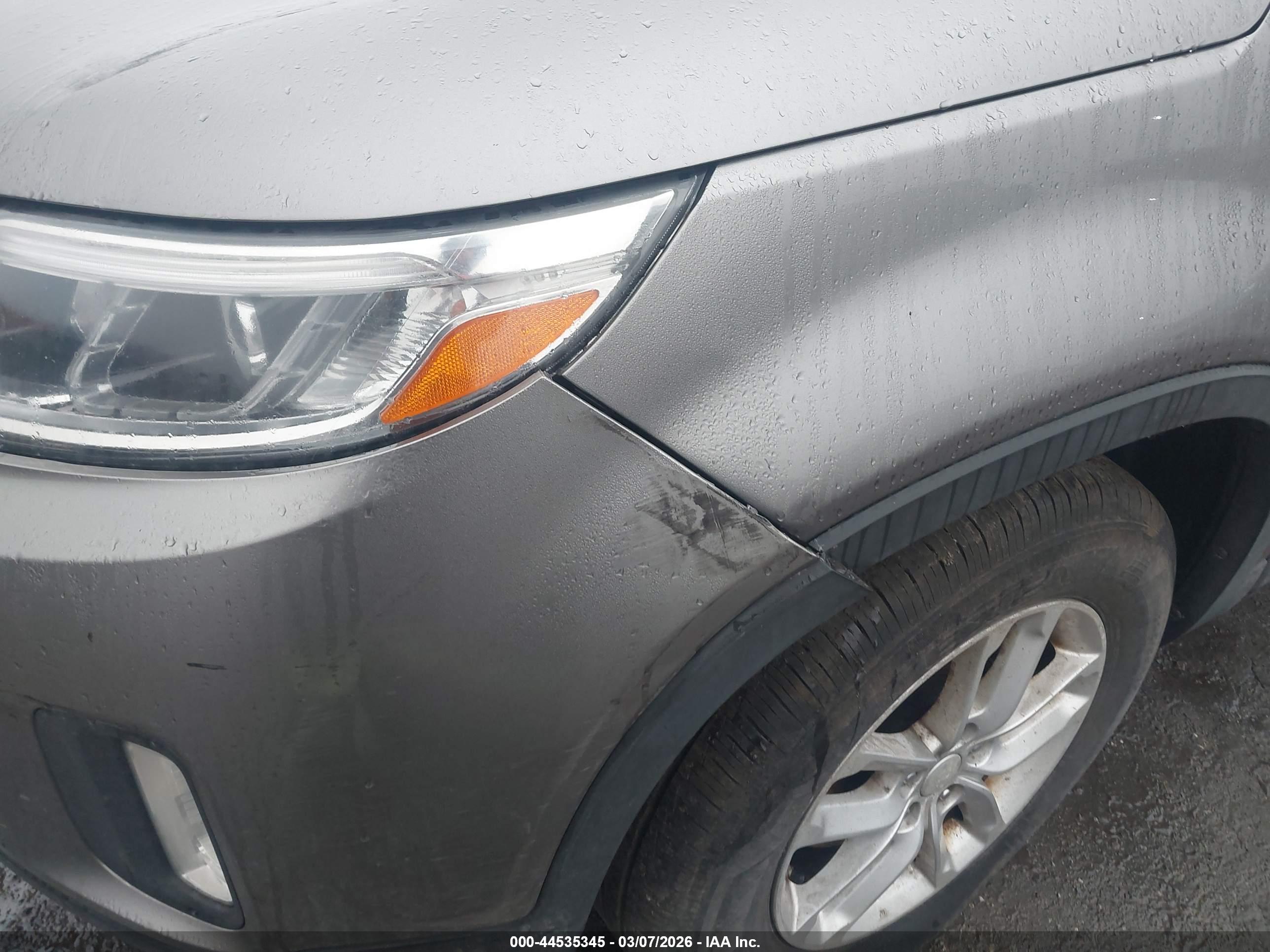 KIA SORENTO image 6