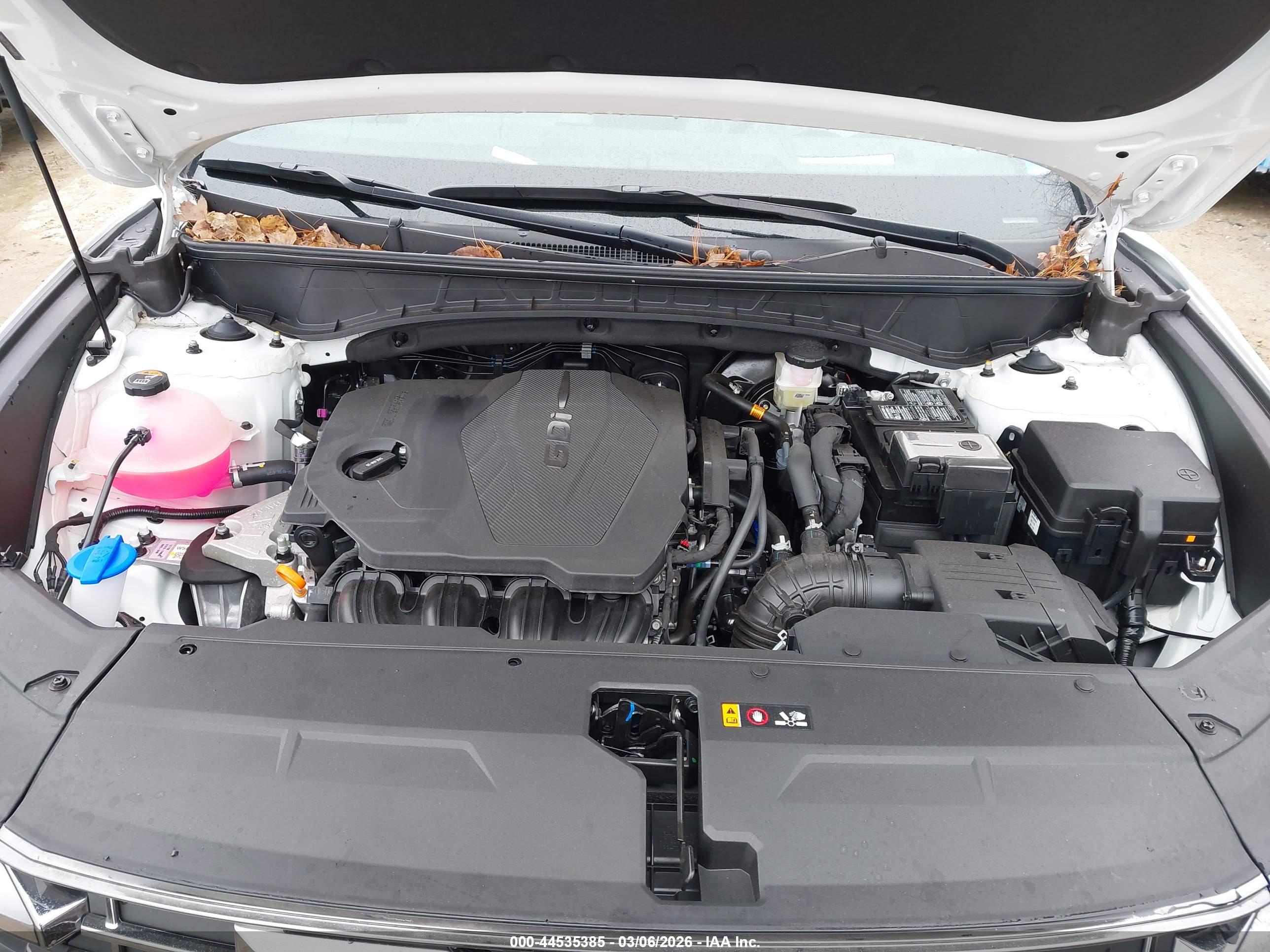 HYUNDAI TUCSON image 10