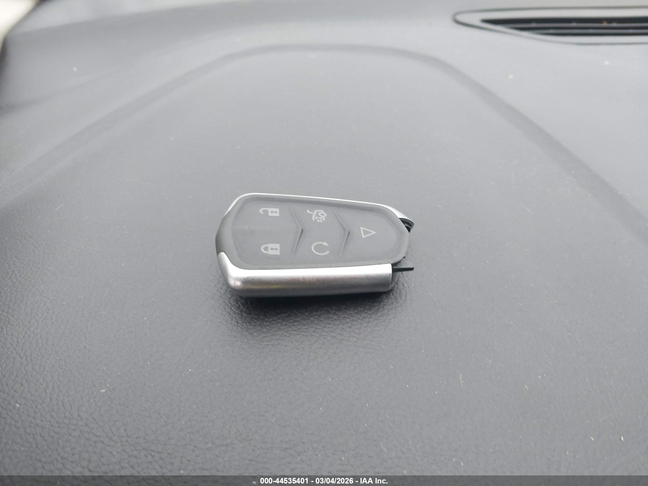 FORD FUSION image 11