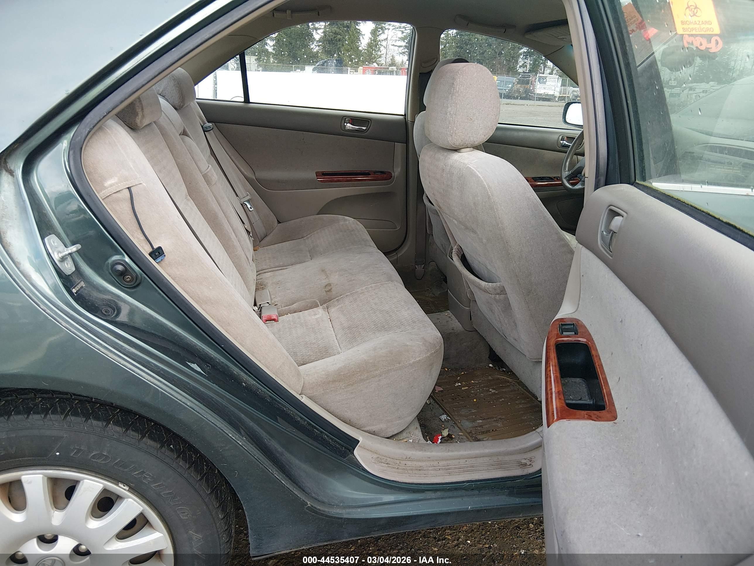 TOYOTA CAMRY image 8