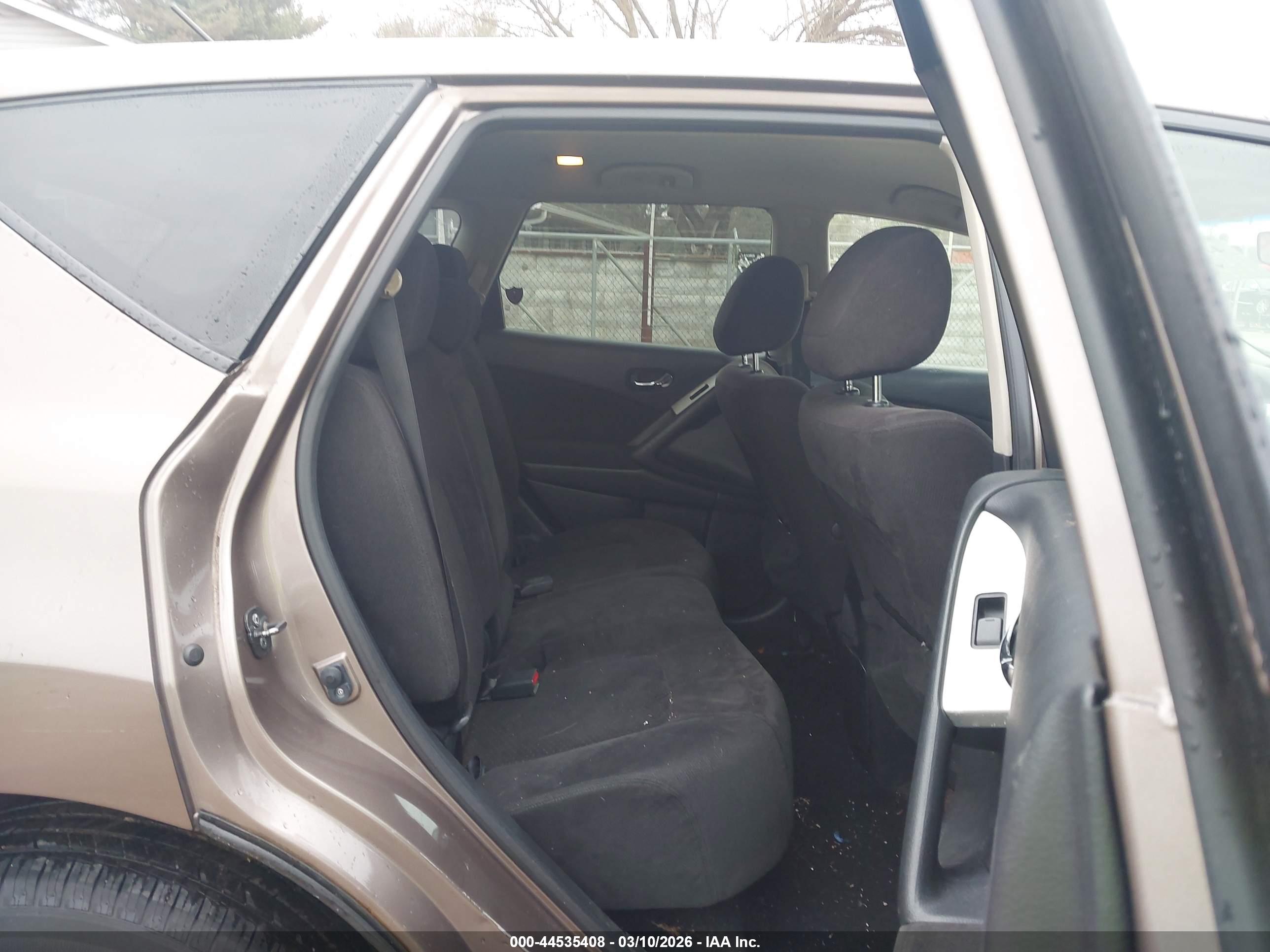NISSAN MURANO image 8