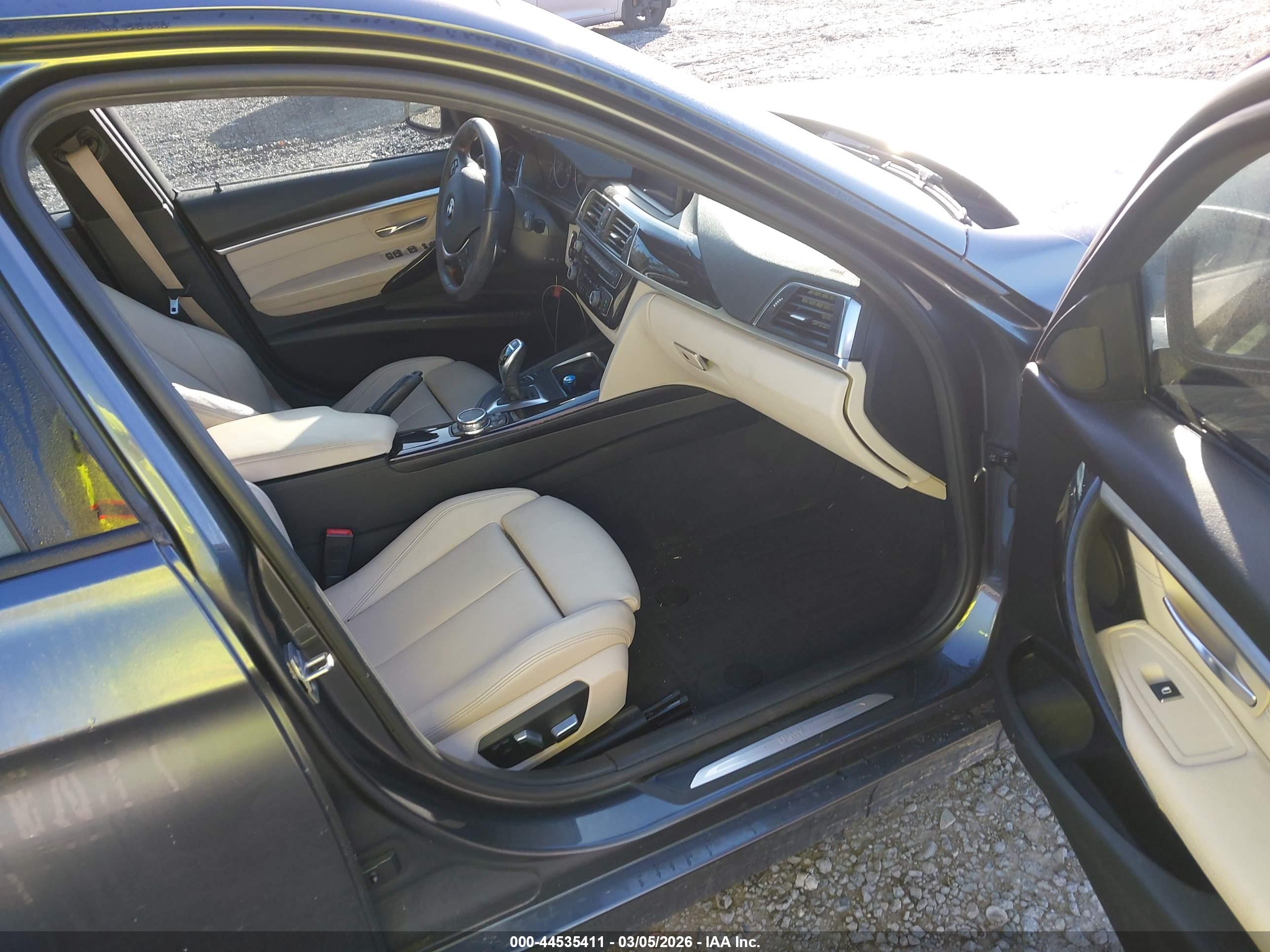 BMW 328I image 5
