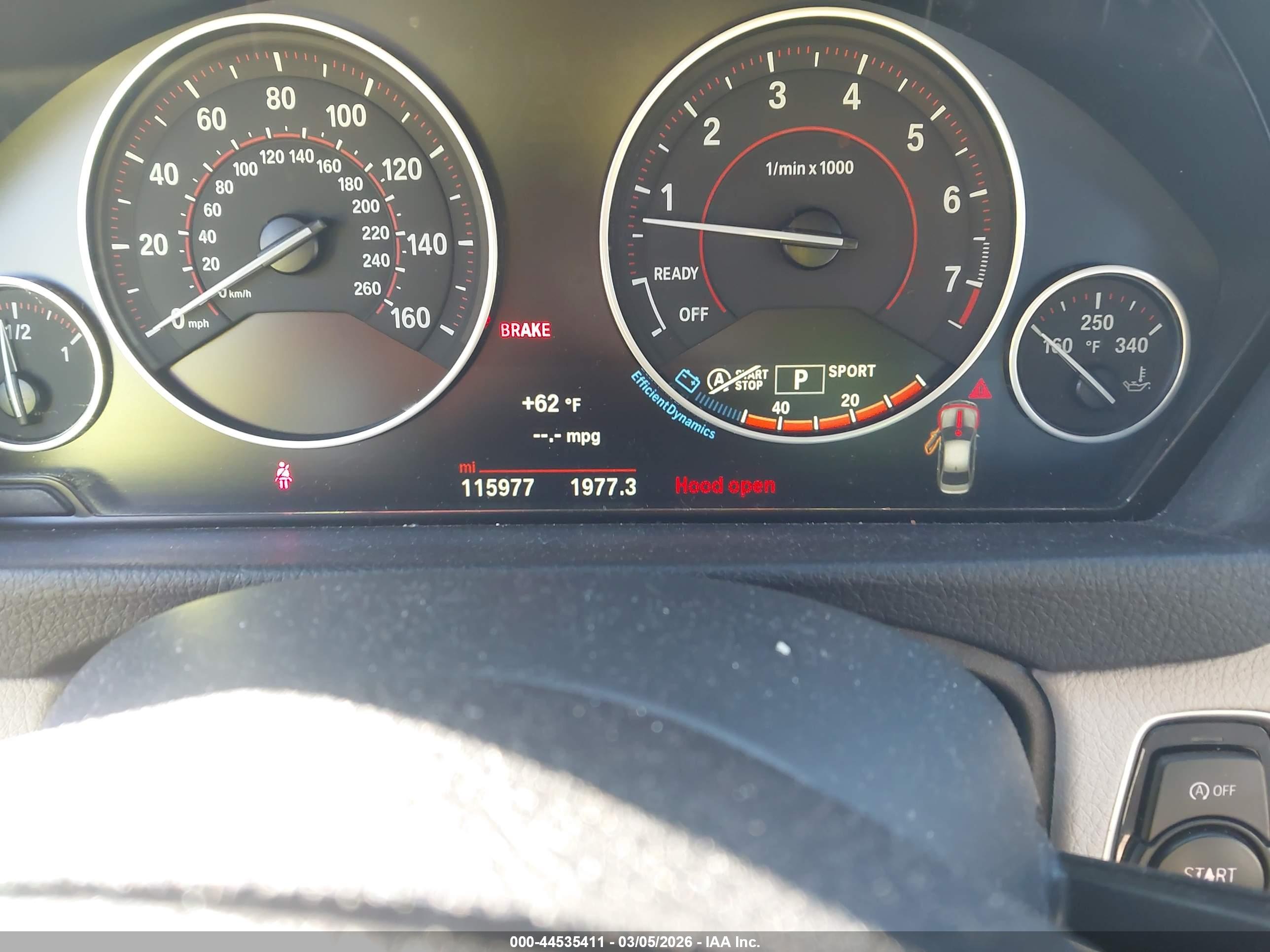 BMW 328I image 7