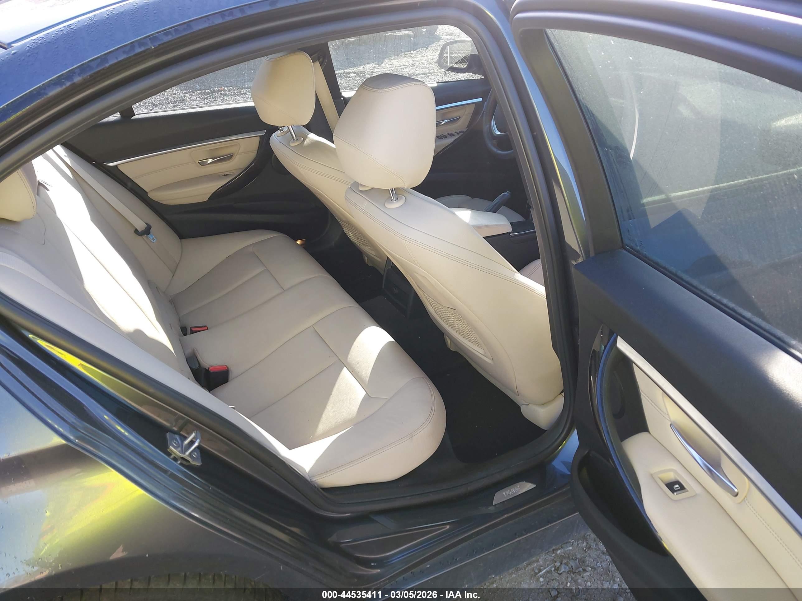 BMW 328I image 8
