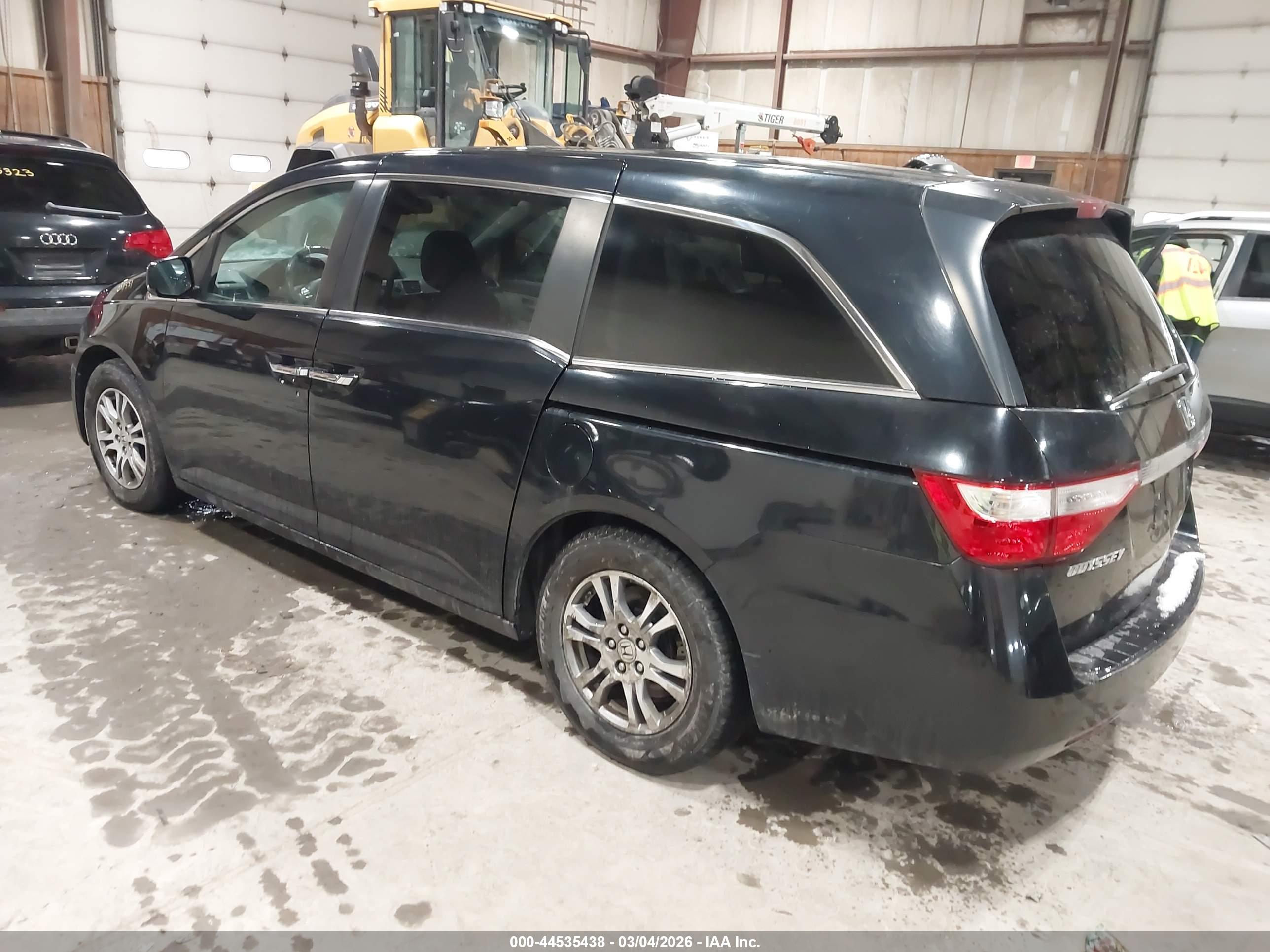HONDA ODYSSEY image 3