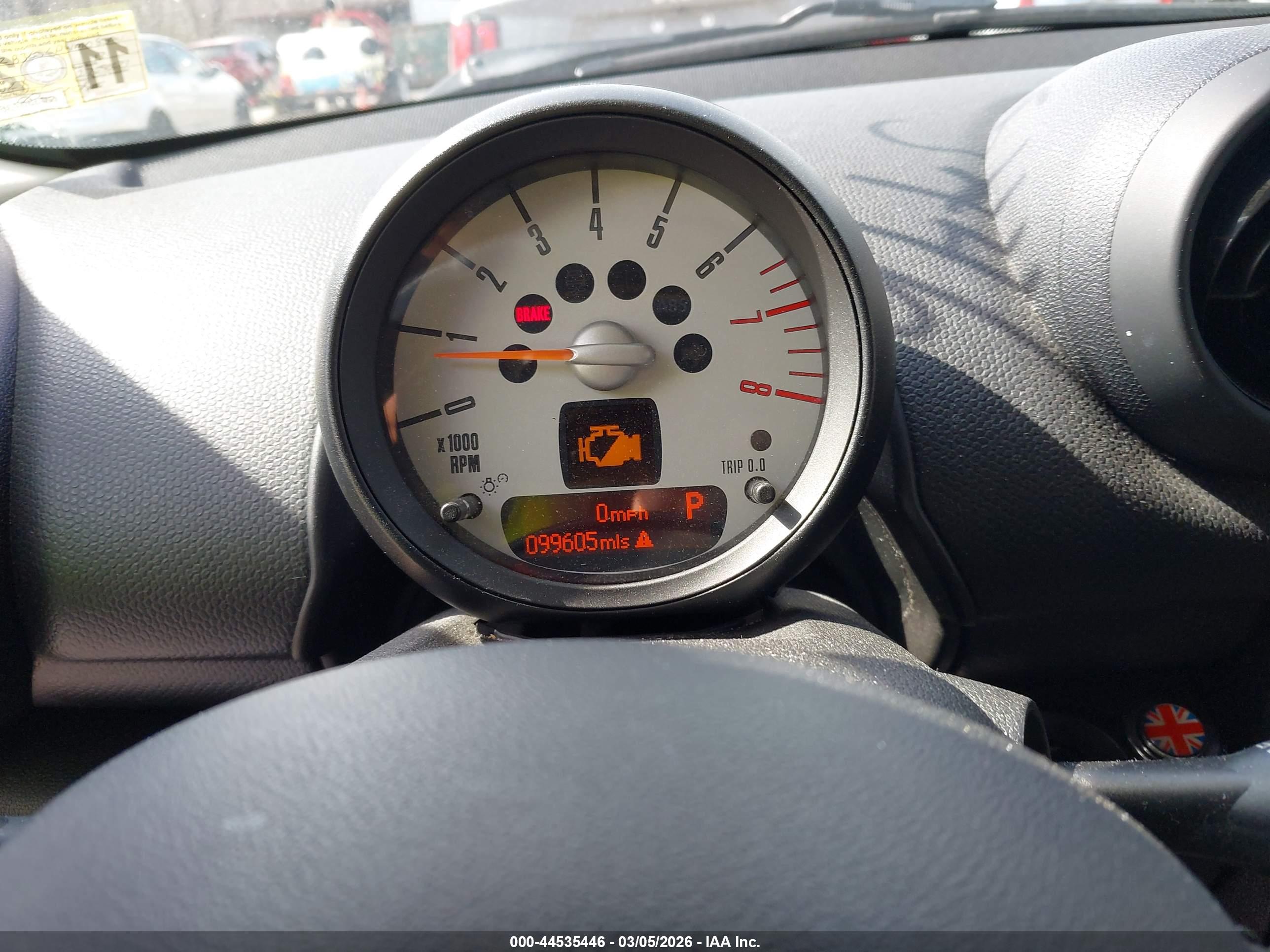 MINI COUNTRYMAN image 7