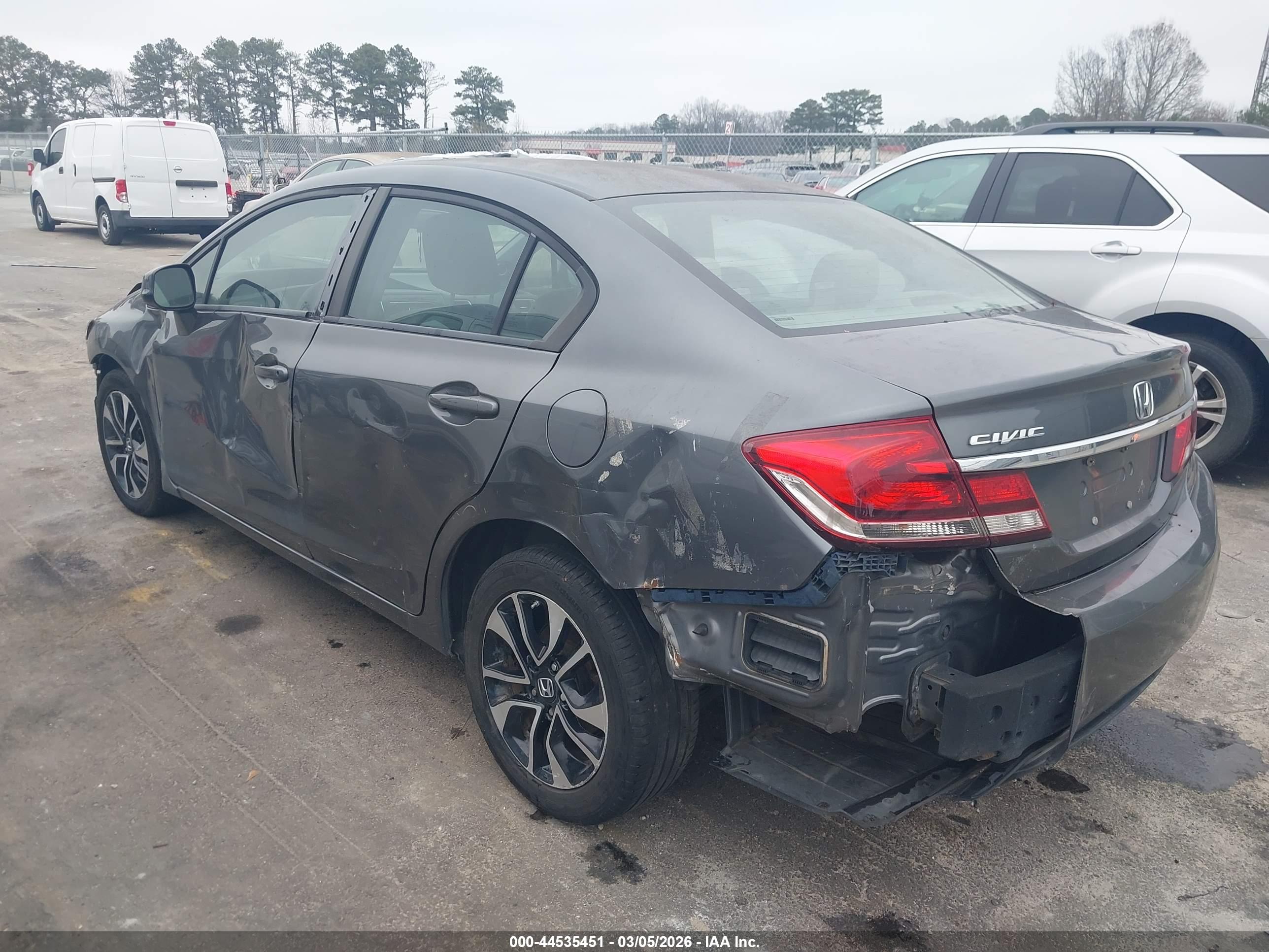 HONDA CIVIC image 3