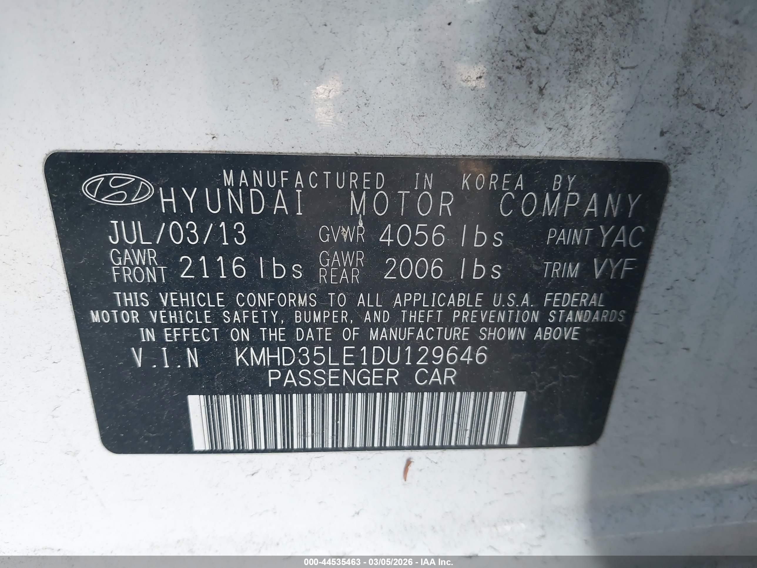 HYUNDAI ELANTRA image 9