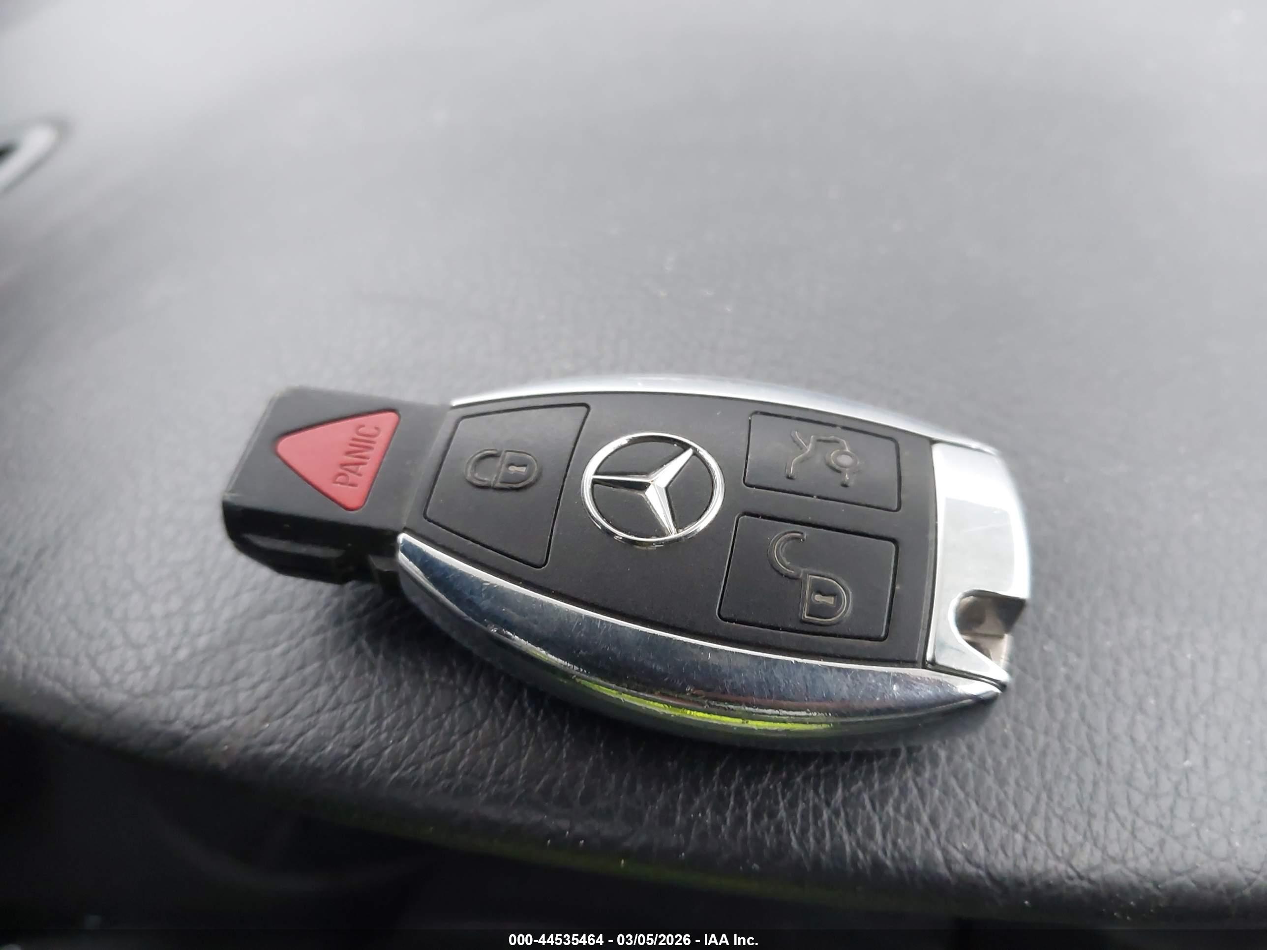 MERCEDES-BENZ CLA image 11