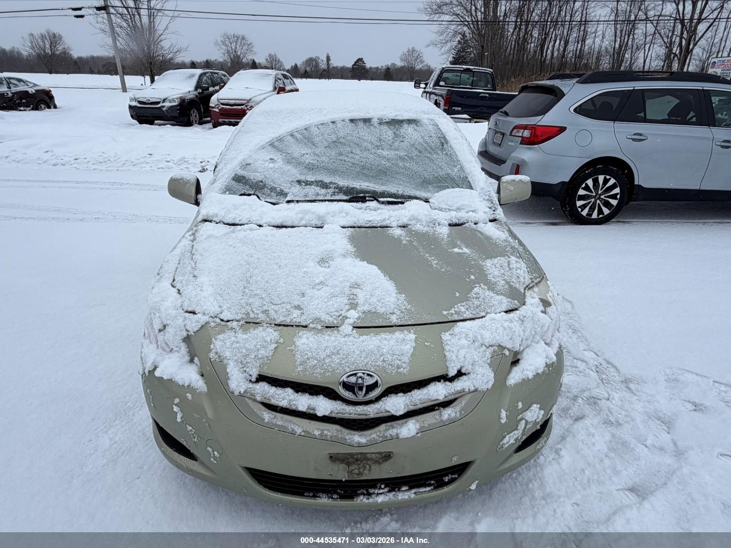 TOYOTA YARIS image 6