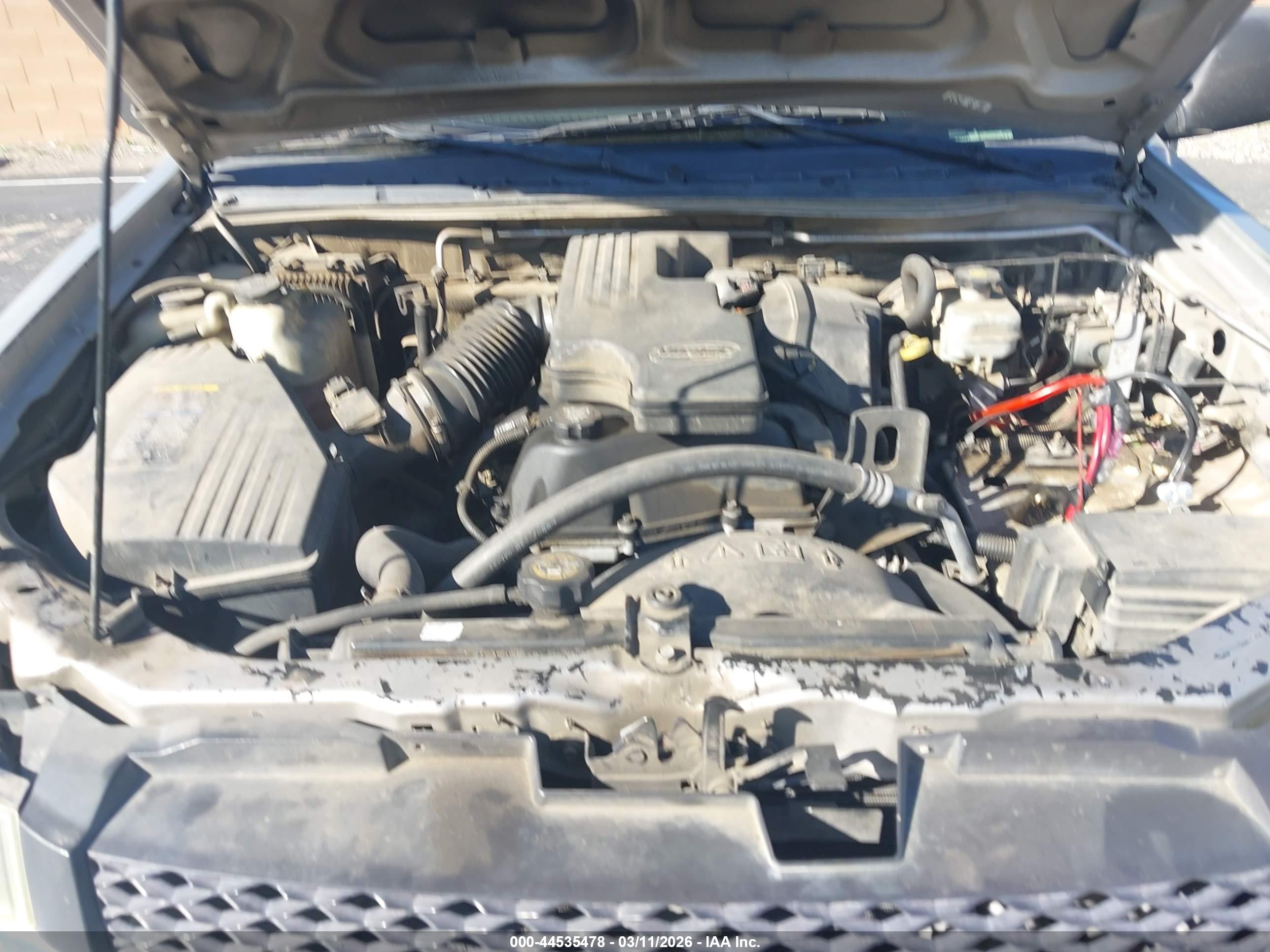 CHEVROLET COLORADO image 10