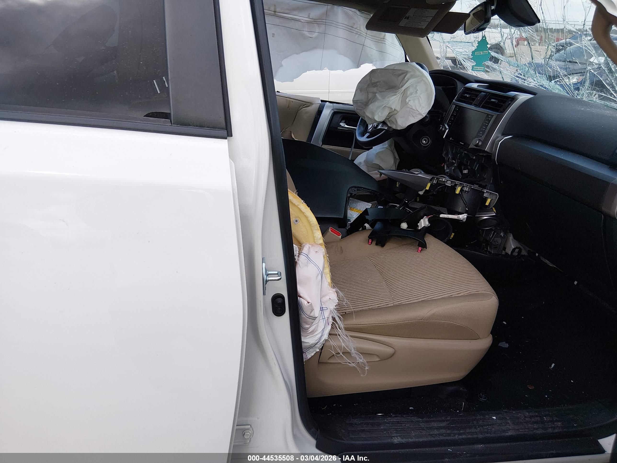 TOYOTA 4RUNNER image 5