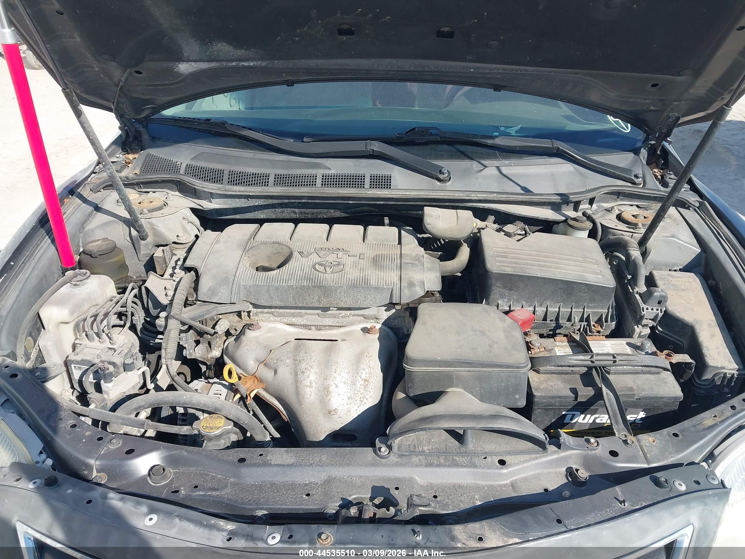 TOYOTA CAMRY image 10