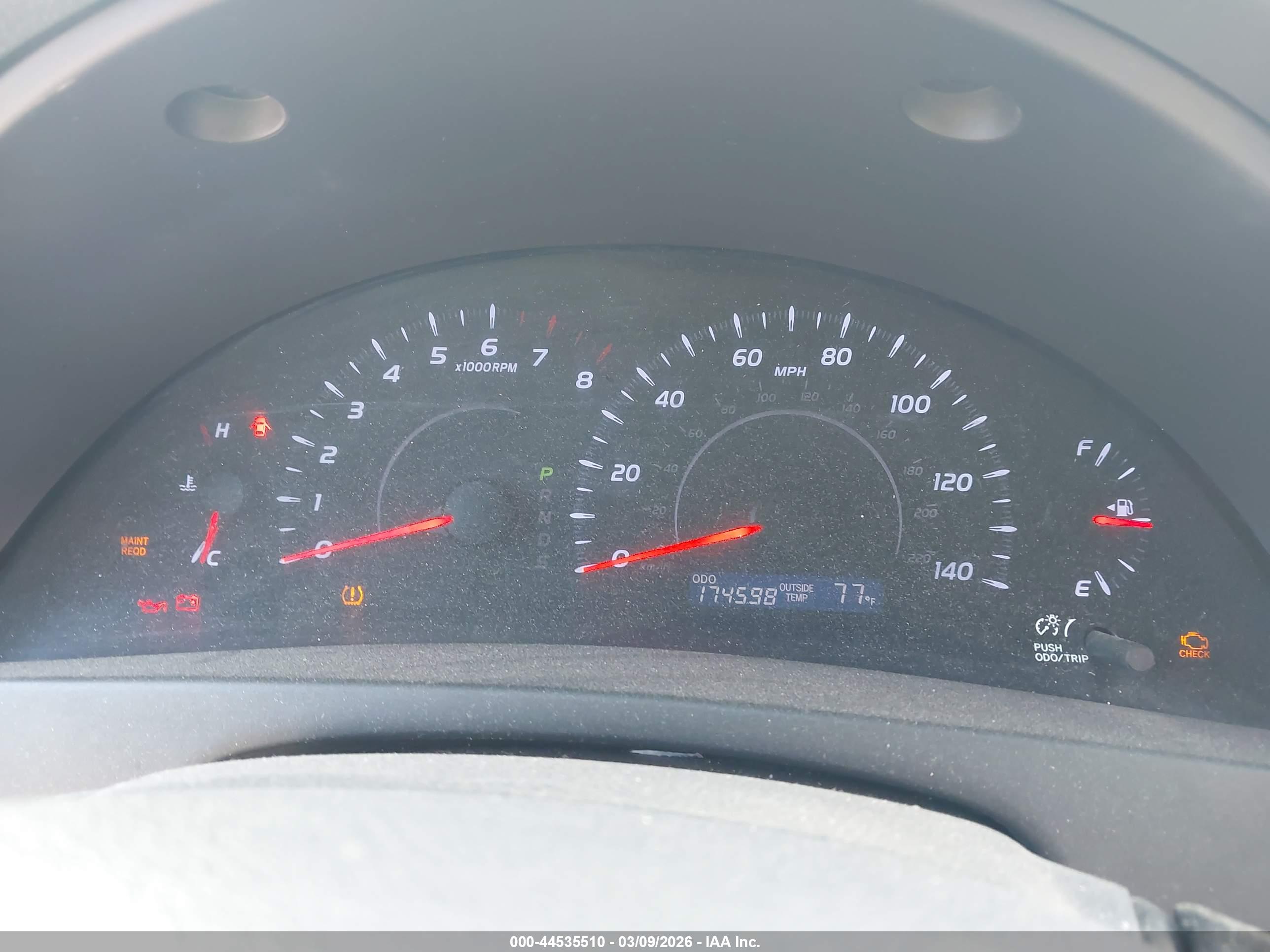 TOYOTA CAMRY image 7