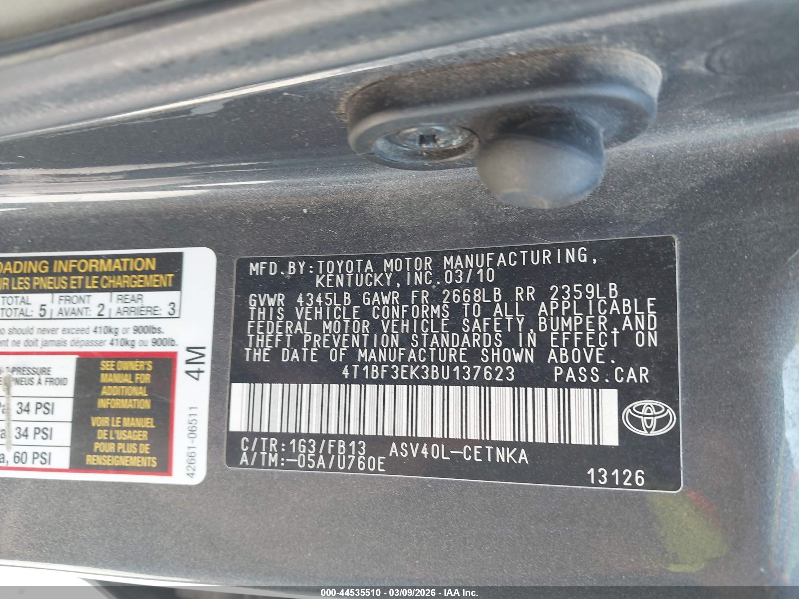 TOYOTA CAMRY image 9