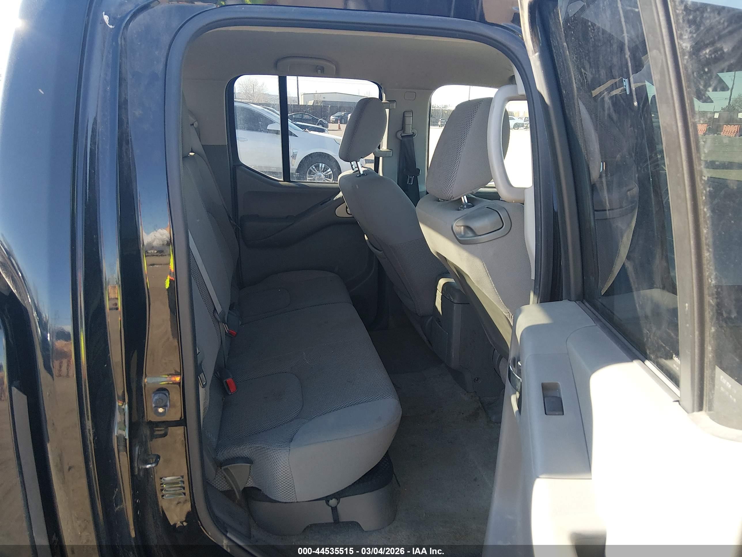 NISSAN FRONTIER image 8