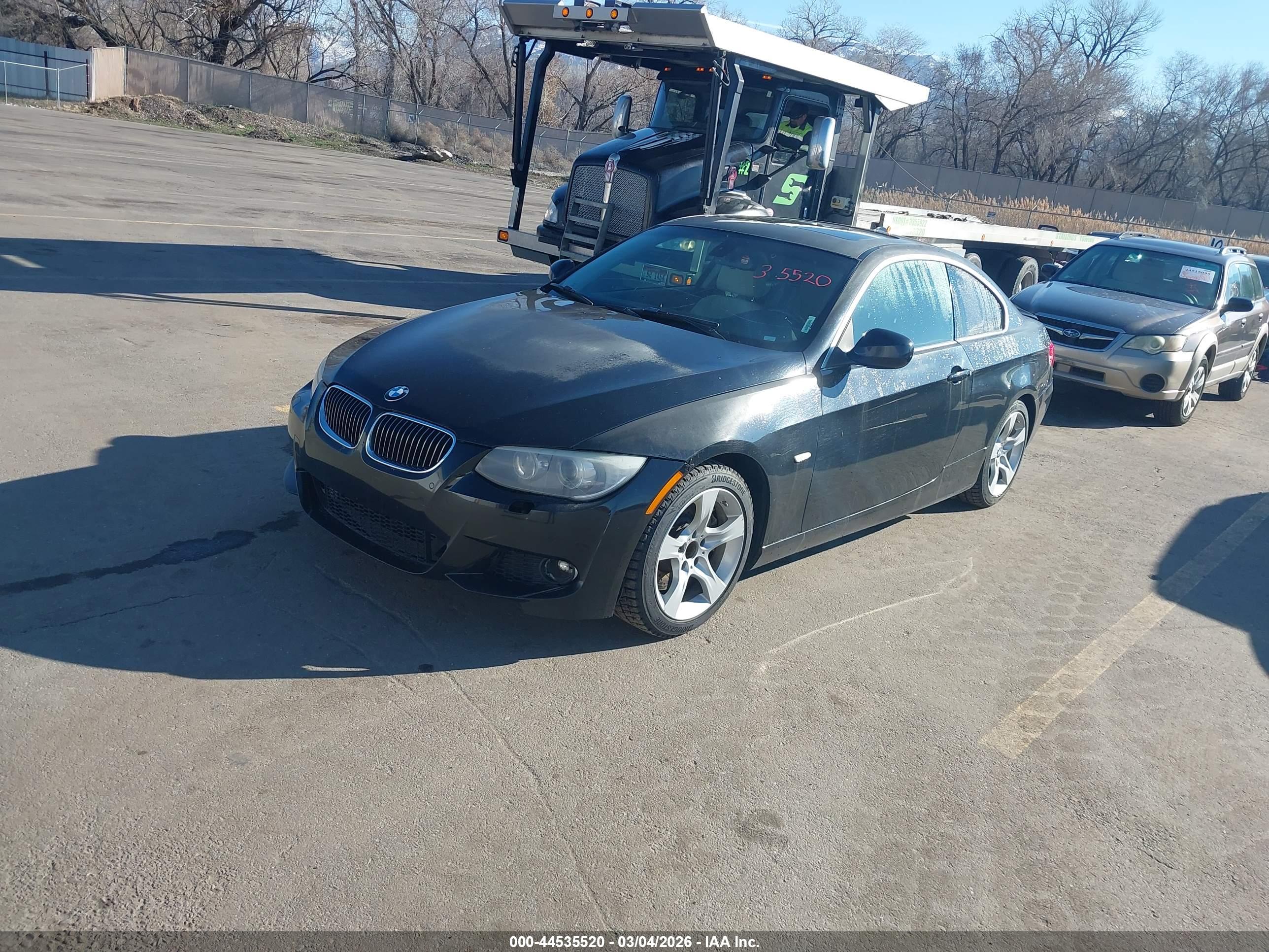 BMW 335I image 2