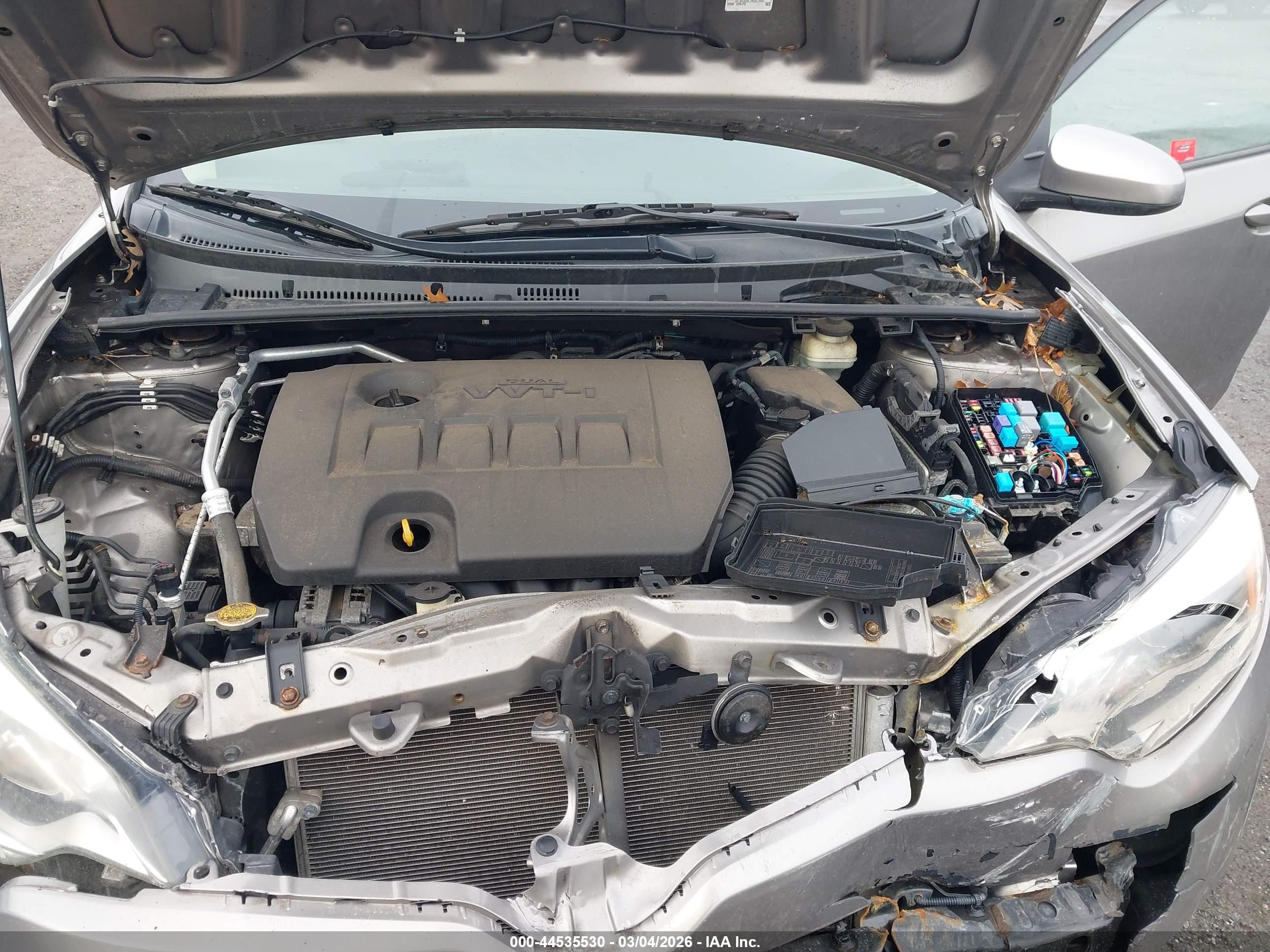 TOYOTA COROLLA image 10