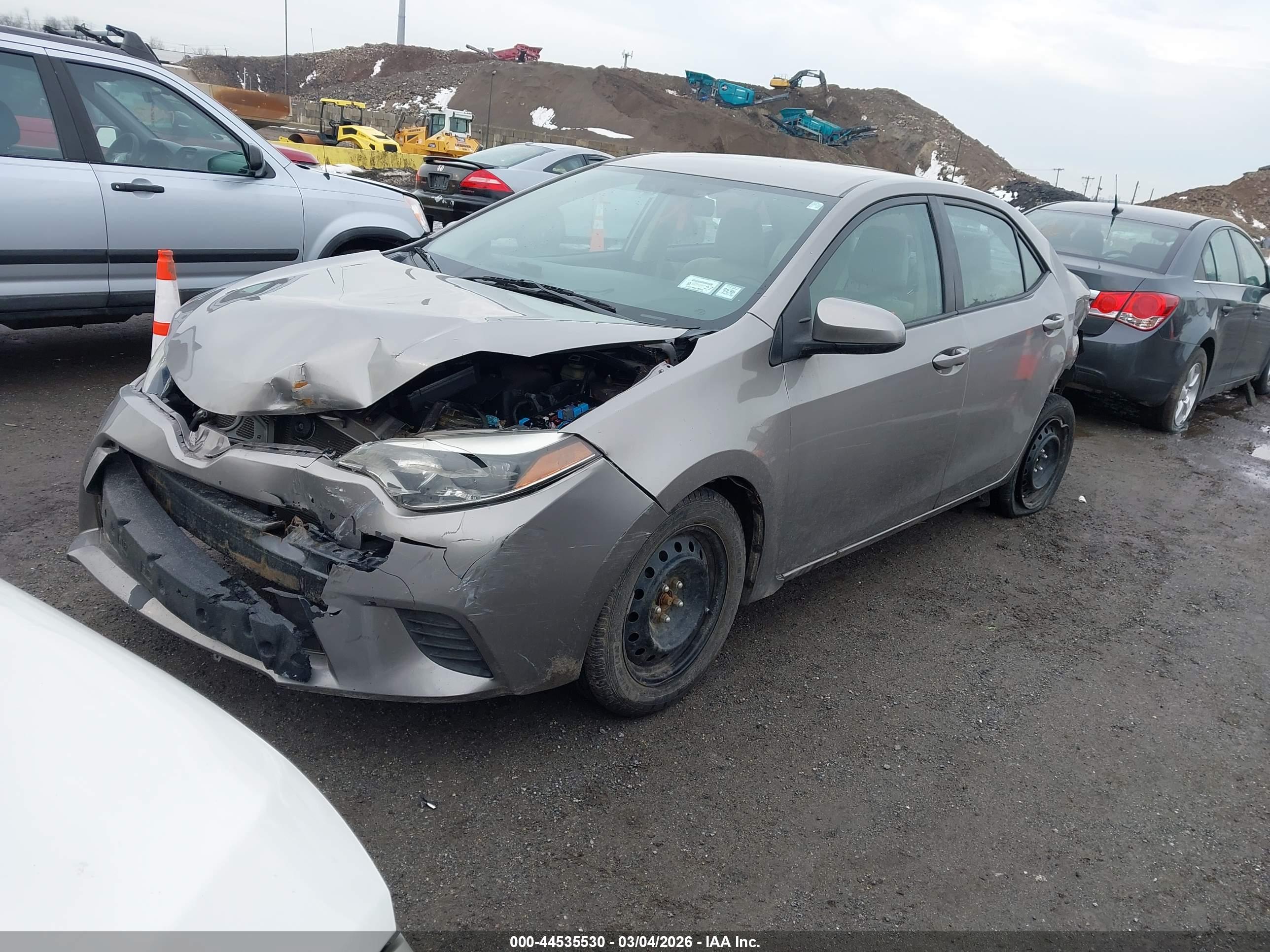TOYOTA COROLLA image 2