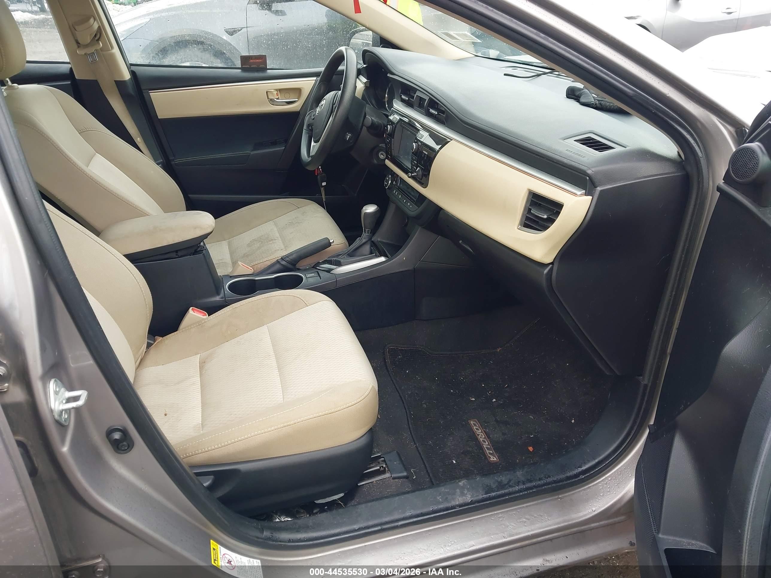 TOYOTA COROLLA image 5