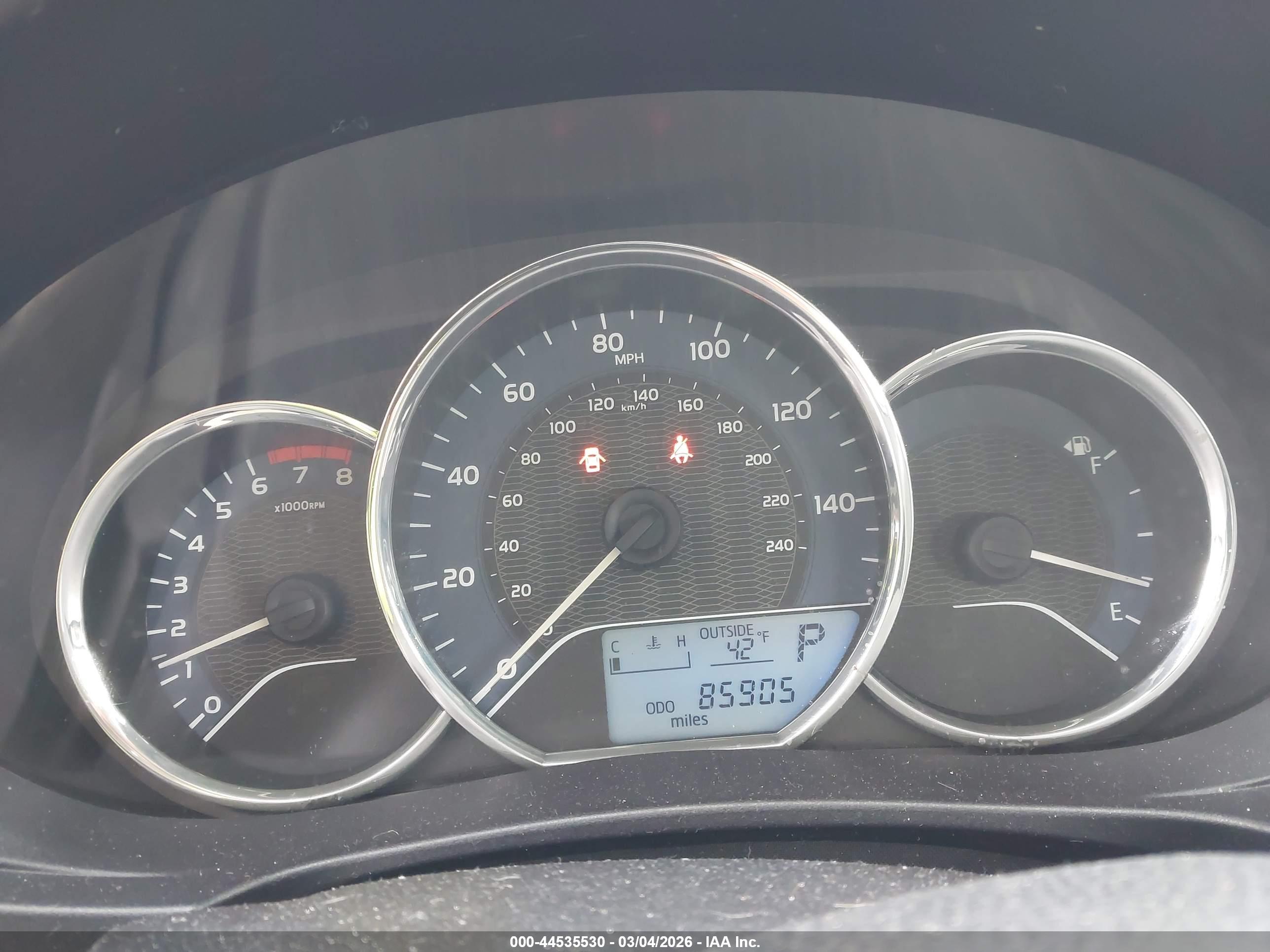 TOYOTA COROLLA image 7