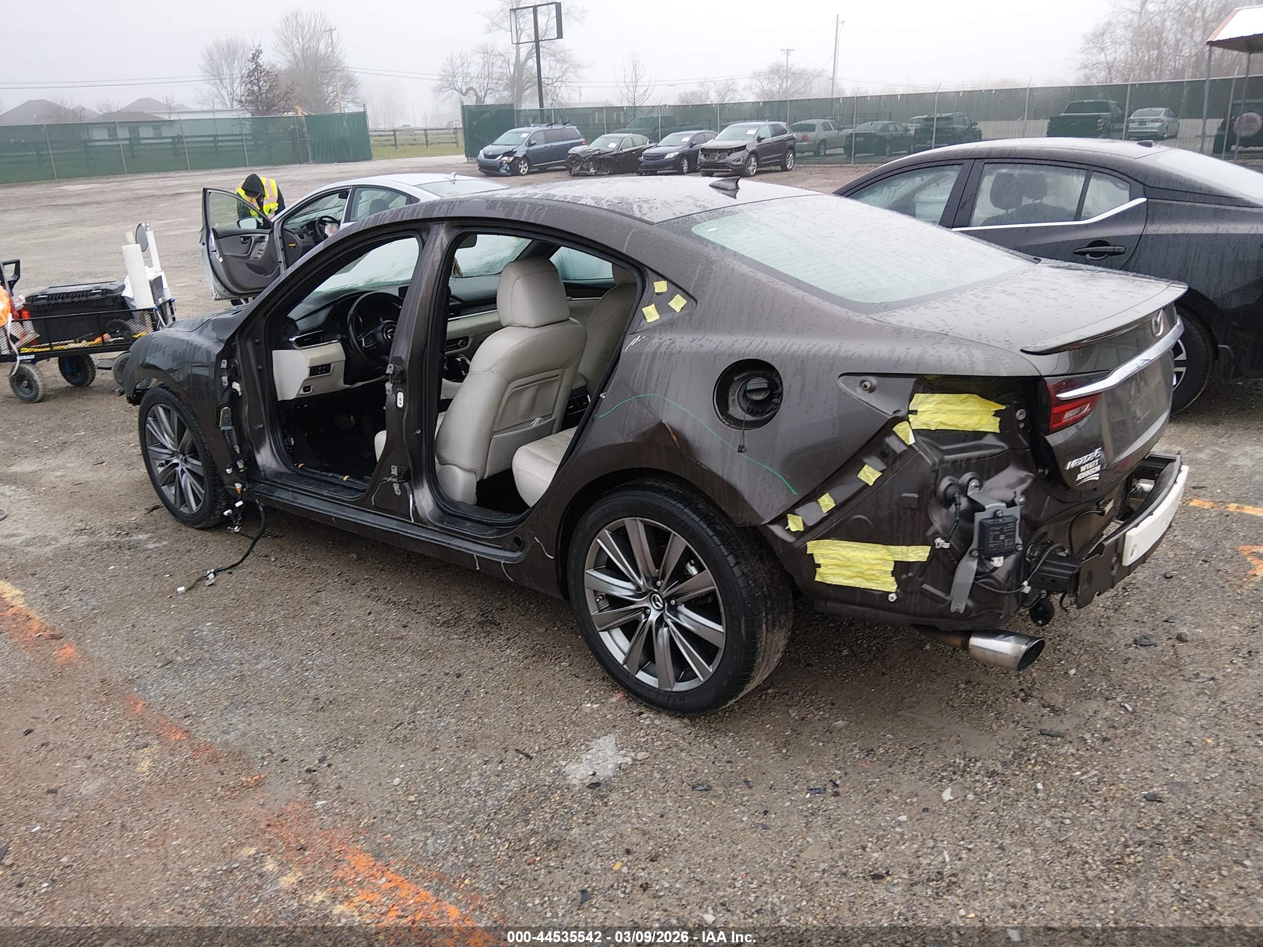 MAZDA MAZDA6 image 3