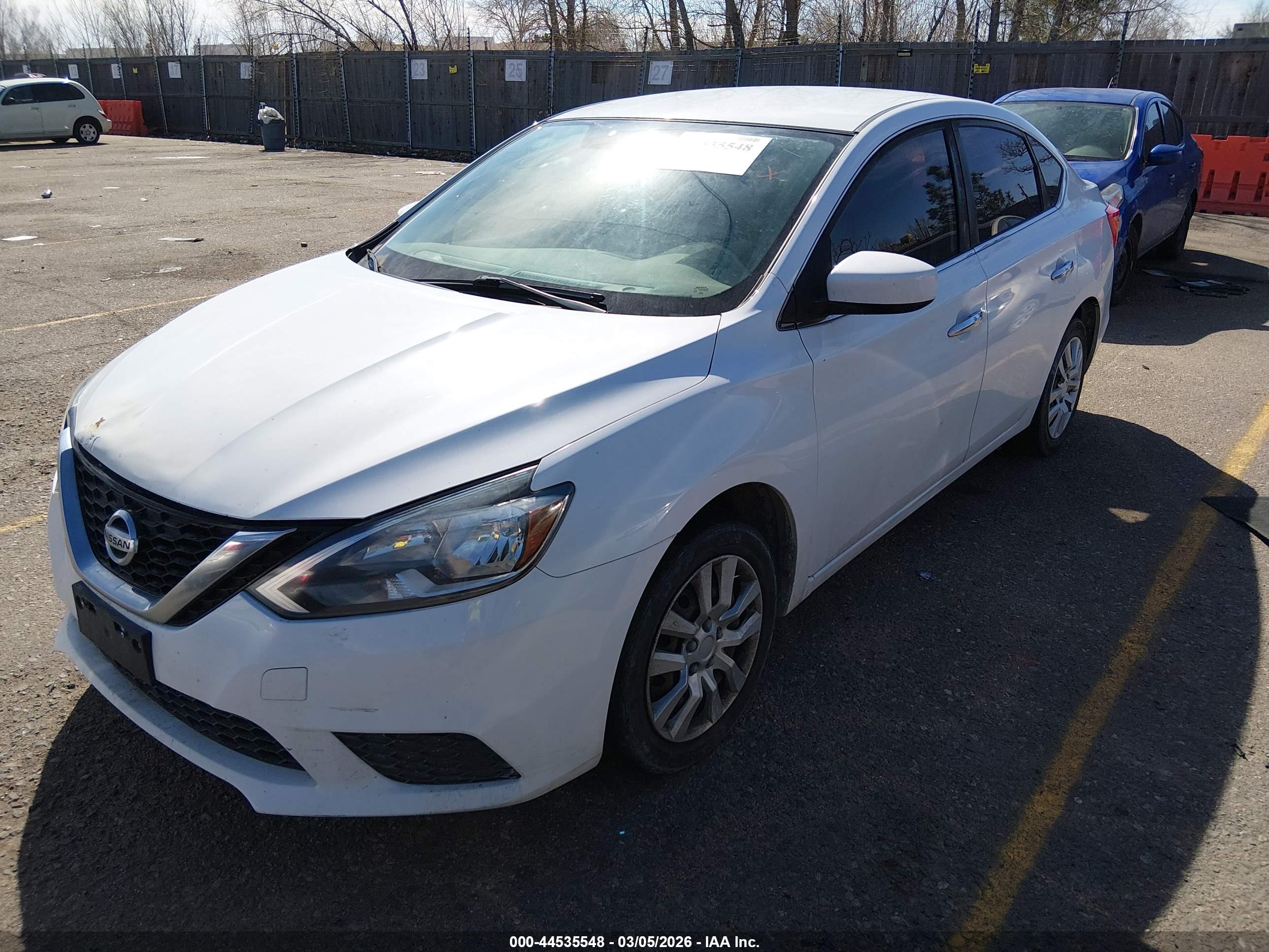 NISSAN SENTRA image 2
