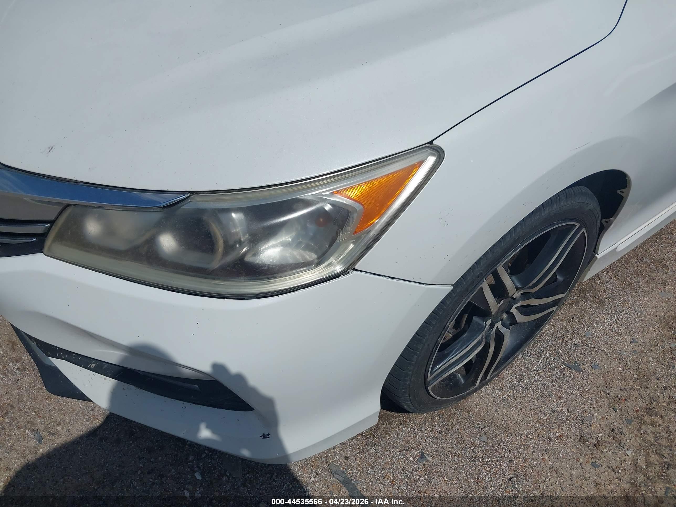 HONDA ACCORD image 6