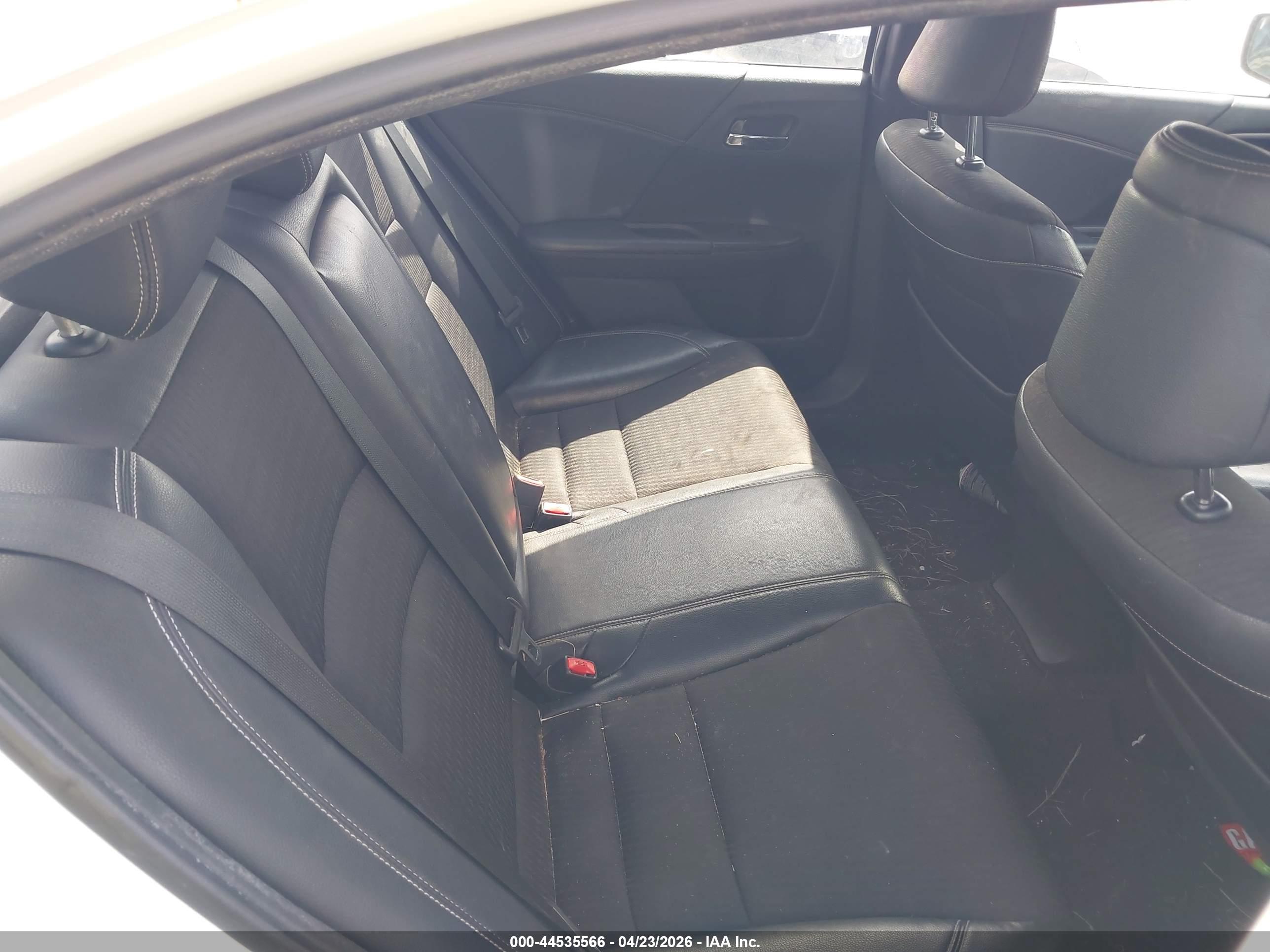 HONDA ACCORD image 8