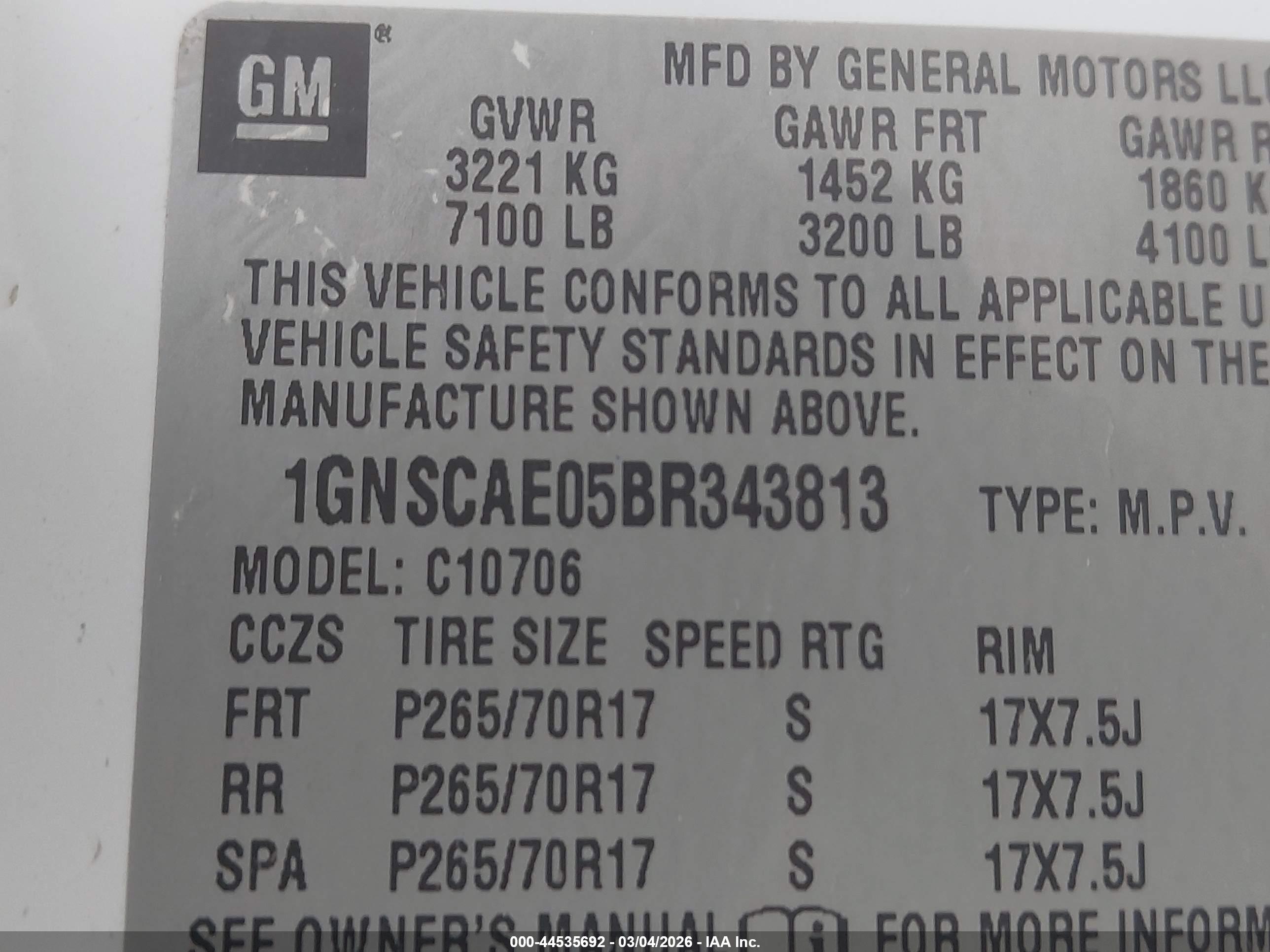 CHEVROLET TAHOE image 9
