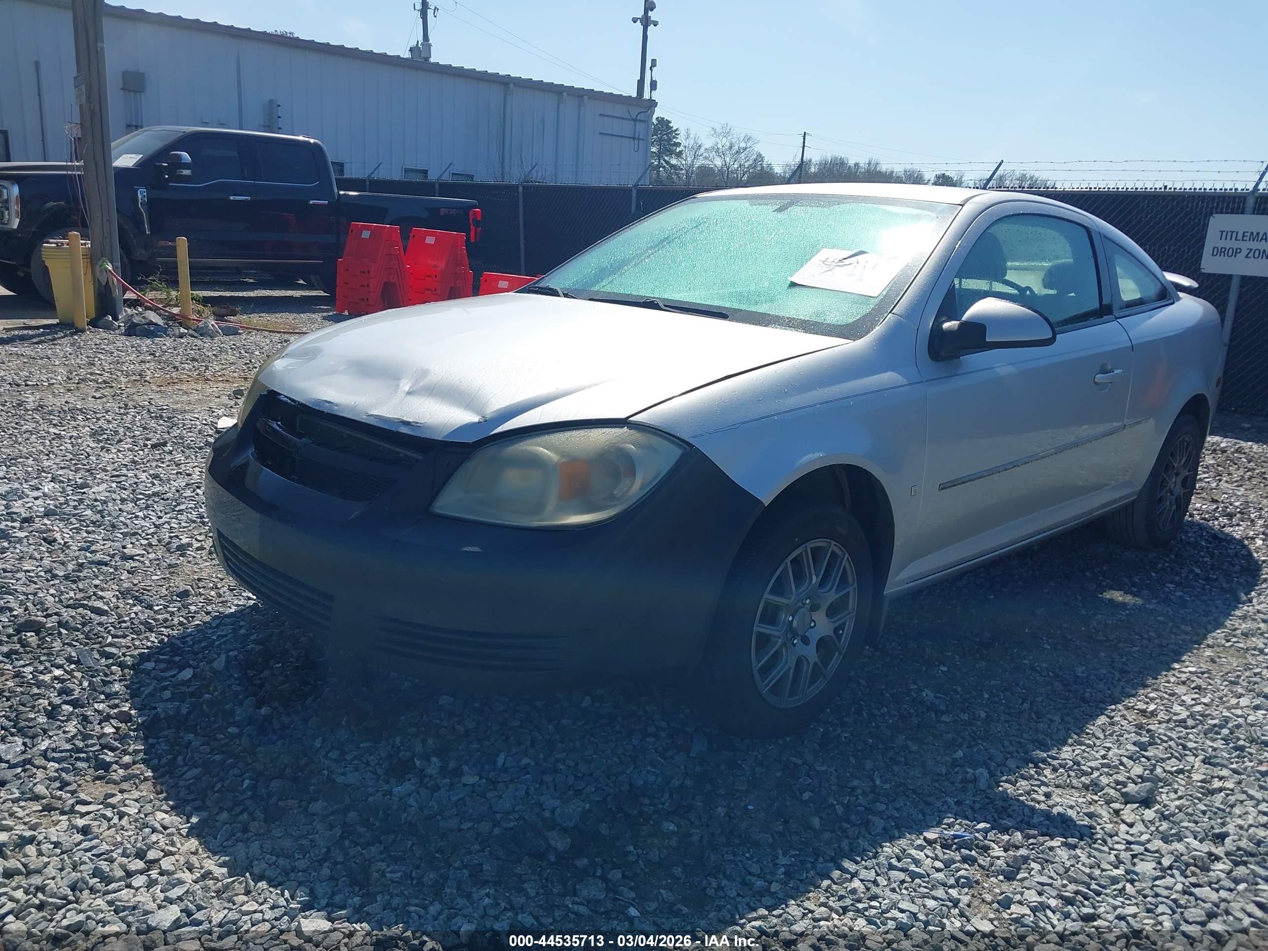 CHEVROLET COBALT image 2