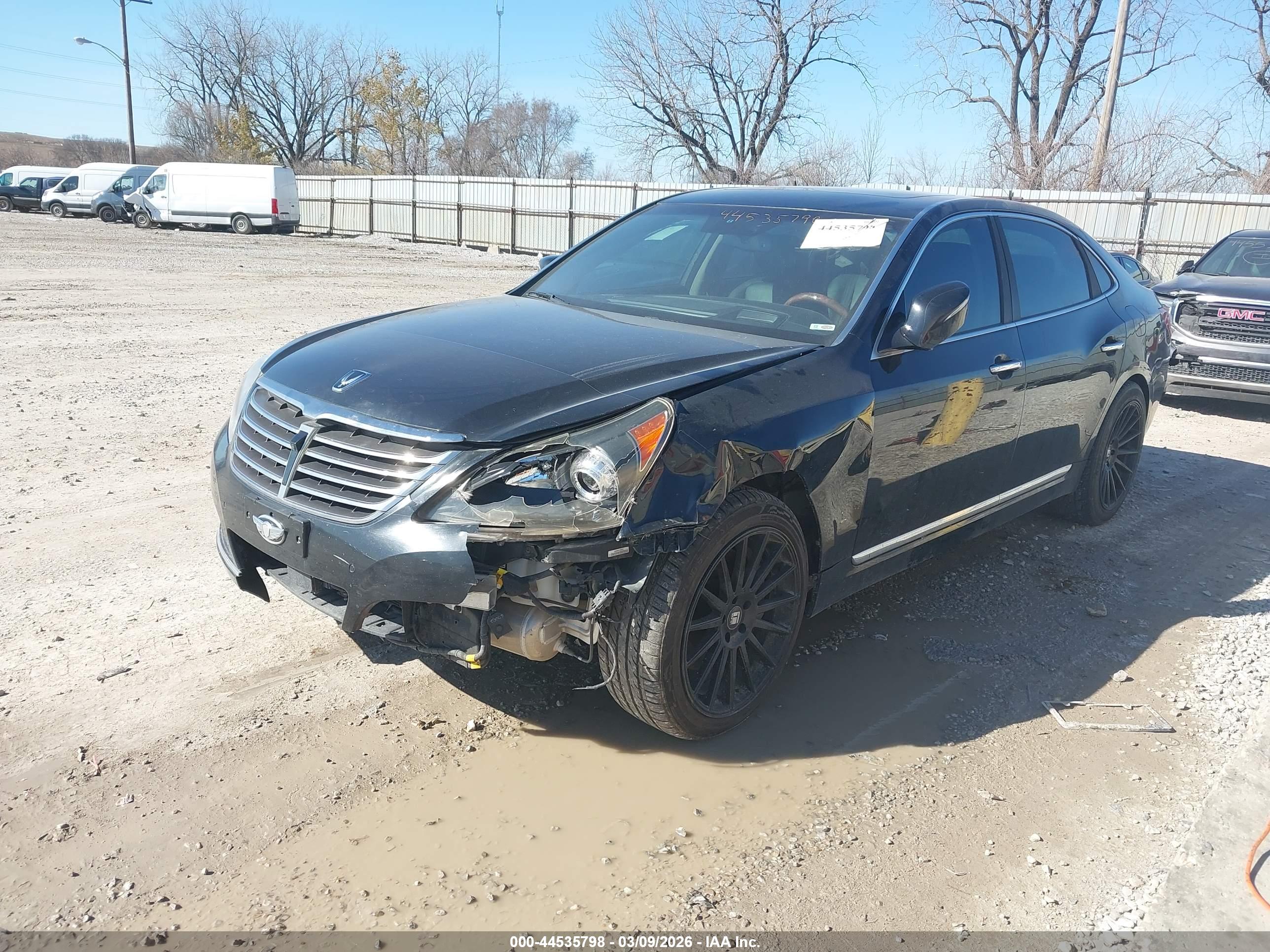 HYUNDAI EQUUS image 2