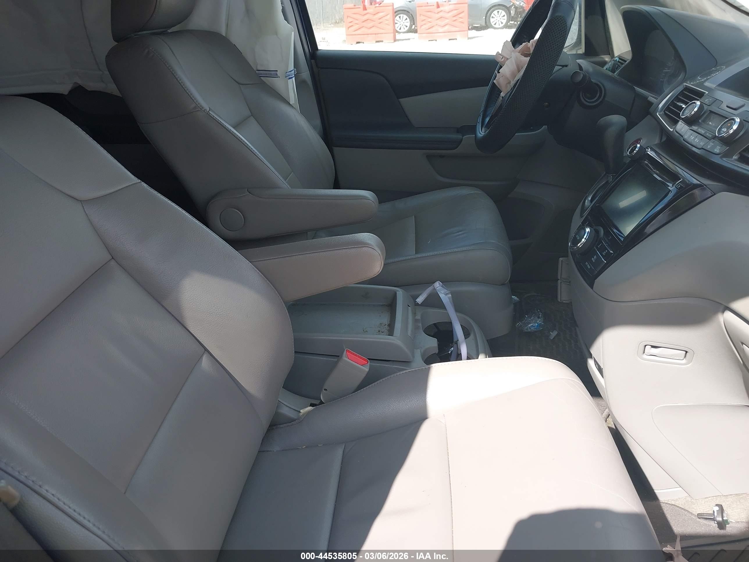HONDA ODYSSEY image 5