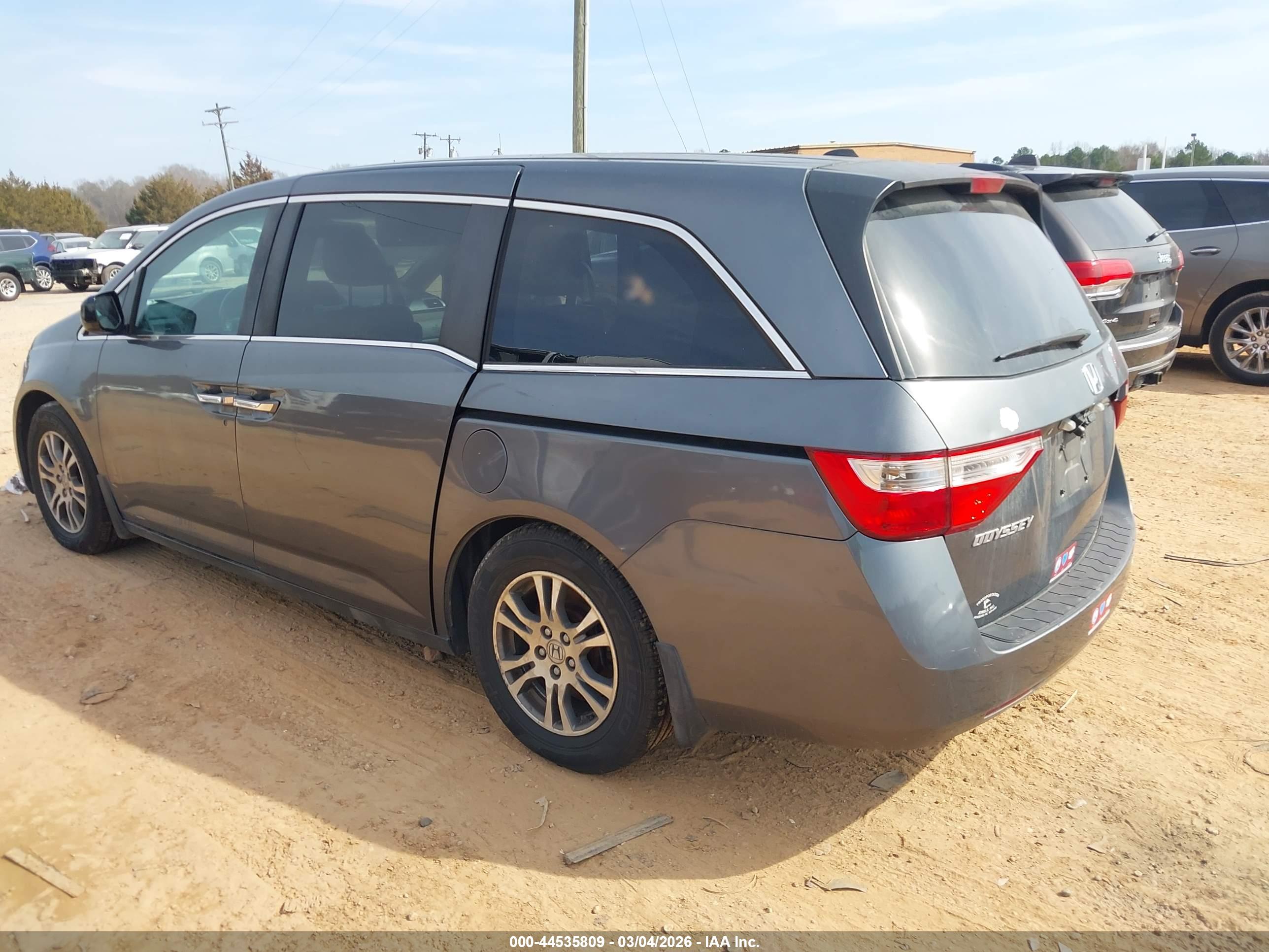HONDA ODYSSEY image 3