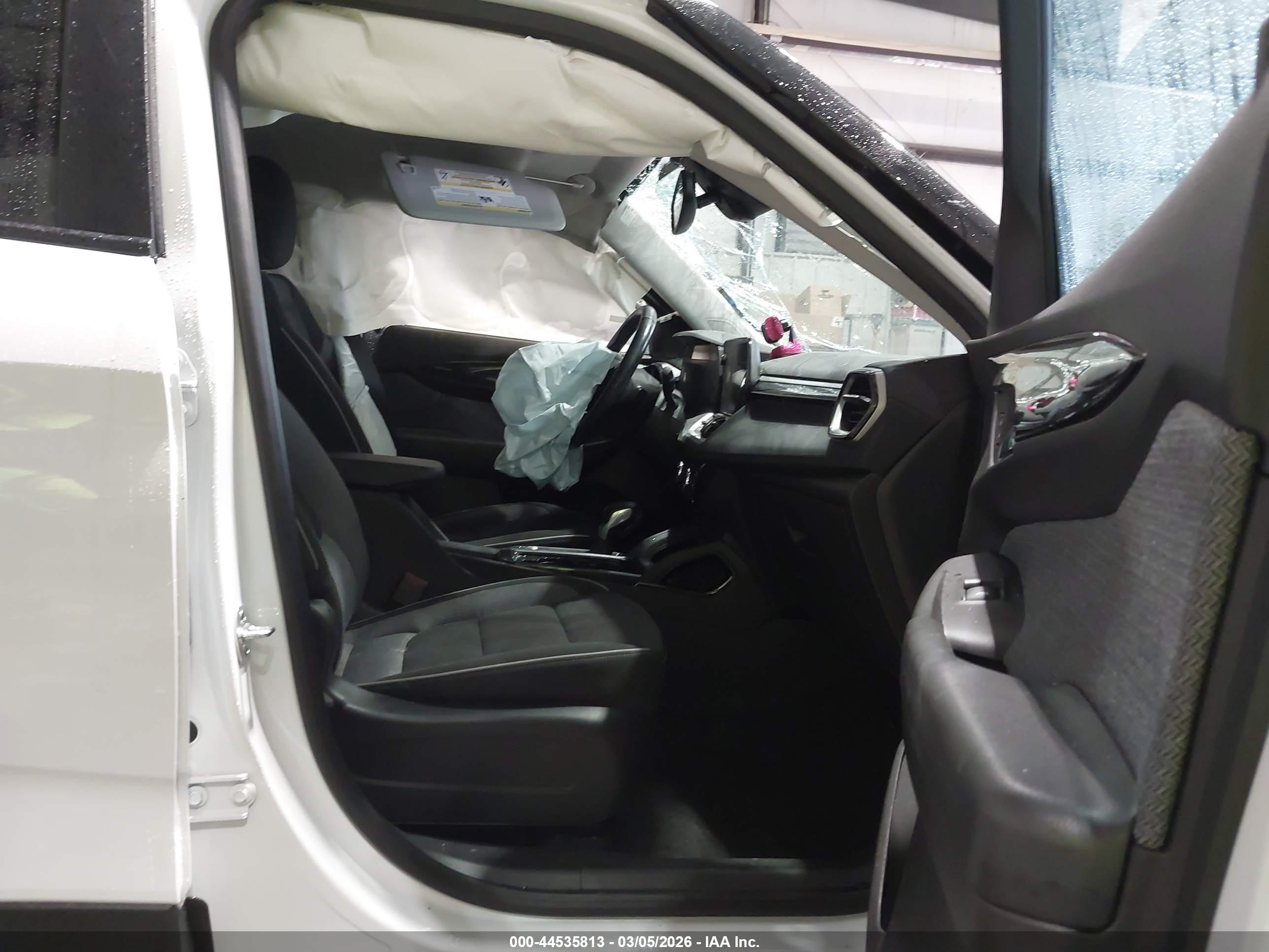 CHEVROLET TRAILBLAZER image 5