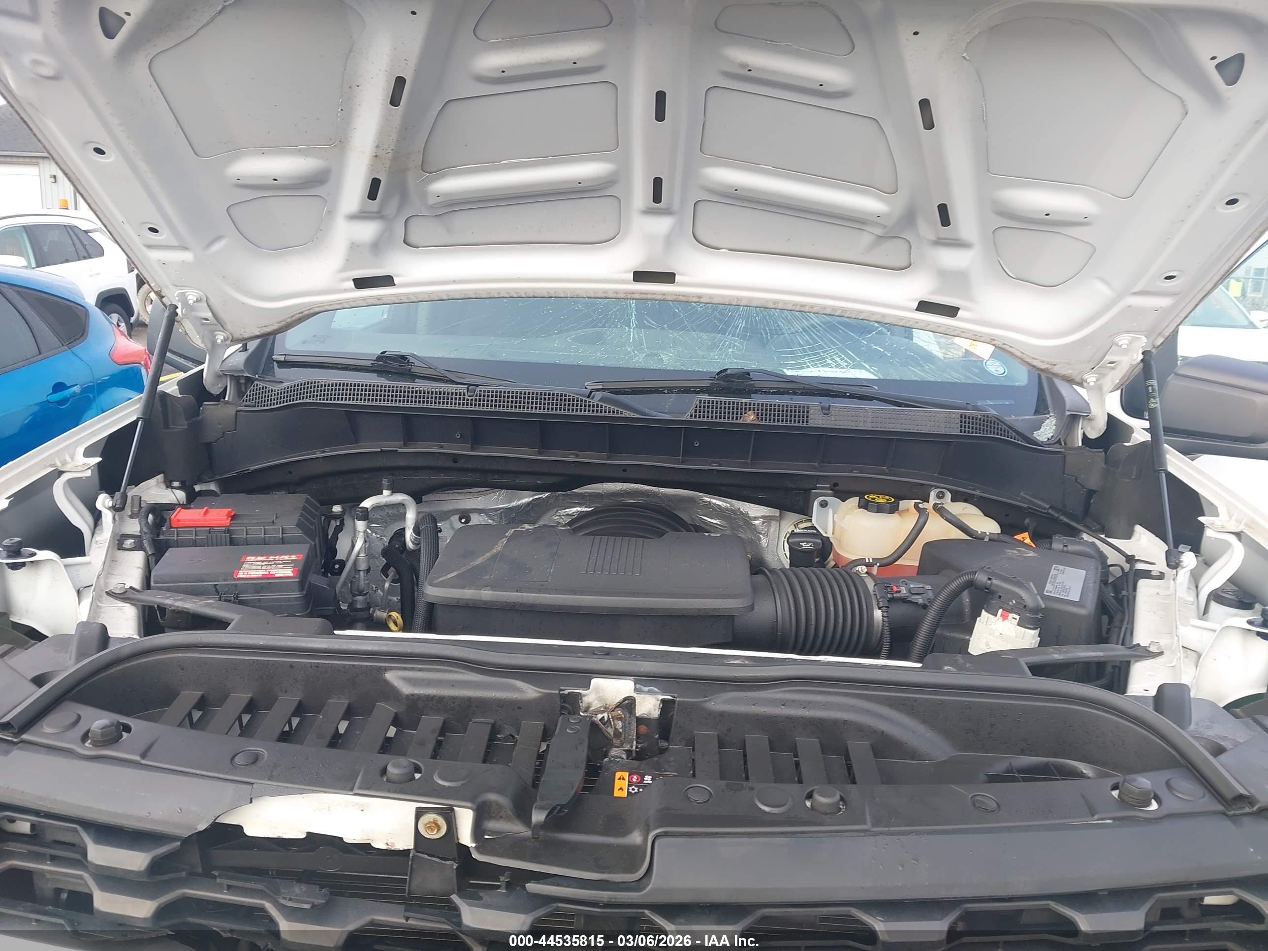 CHEVROLET SILVERADO image 10