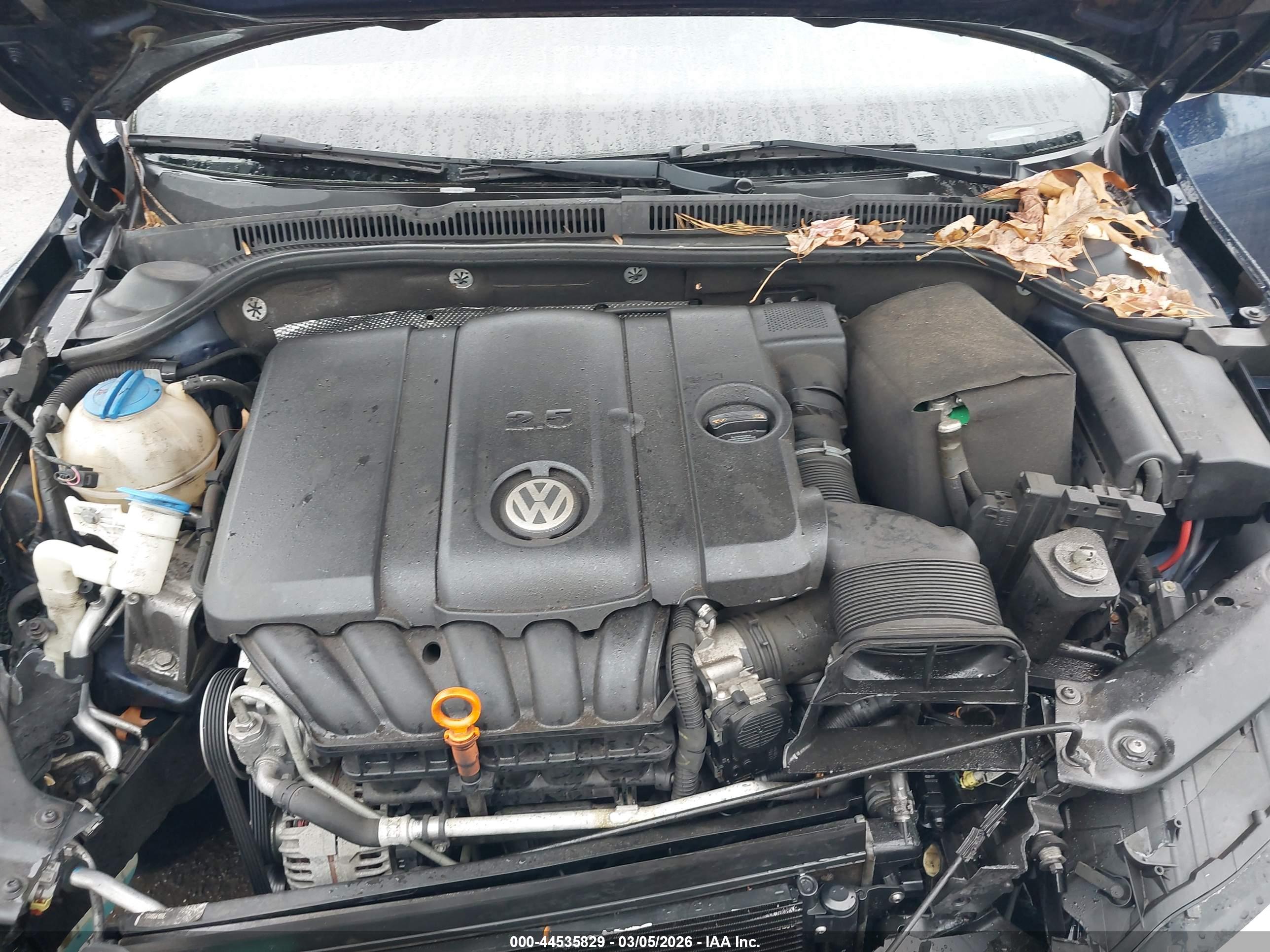VOLKSWAGEN JETTA image 10