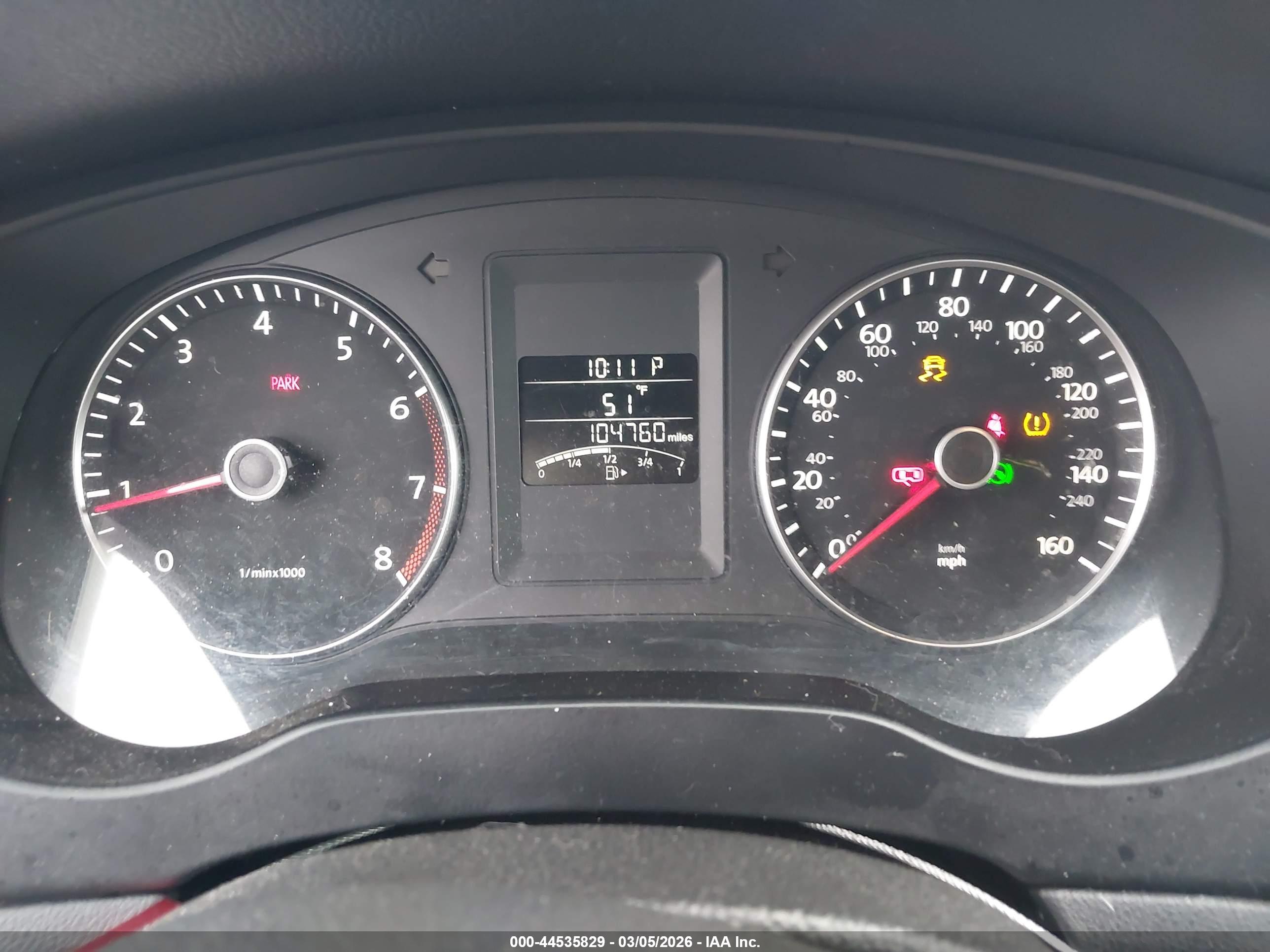 VOLKSWAGEN JETTA image 7