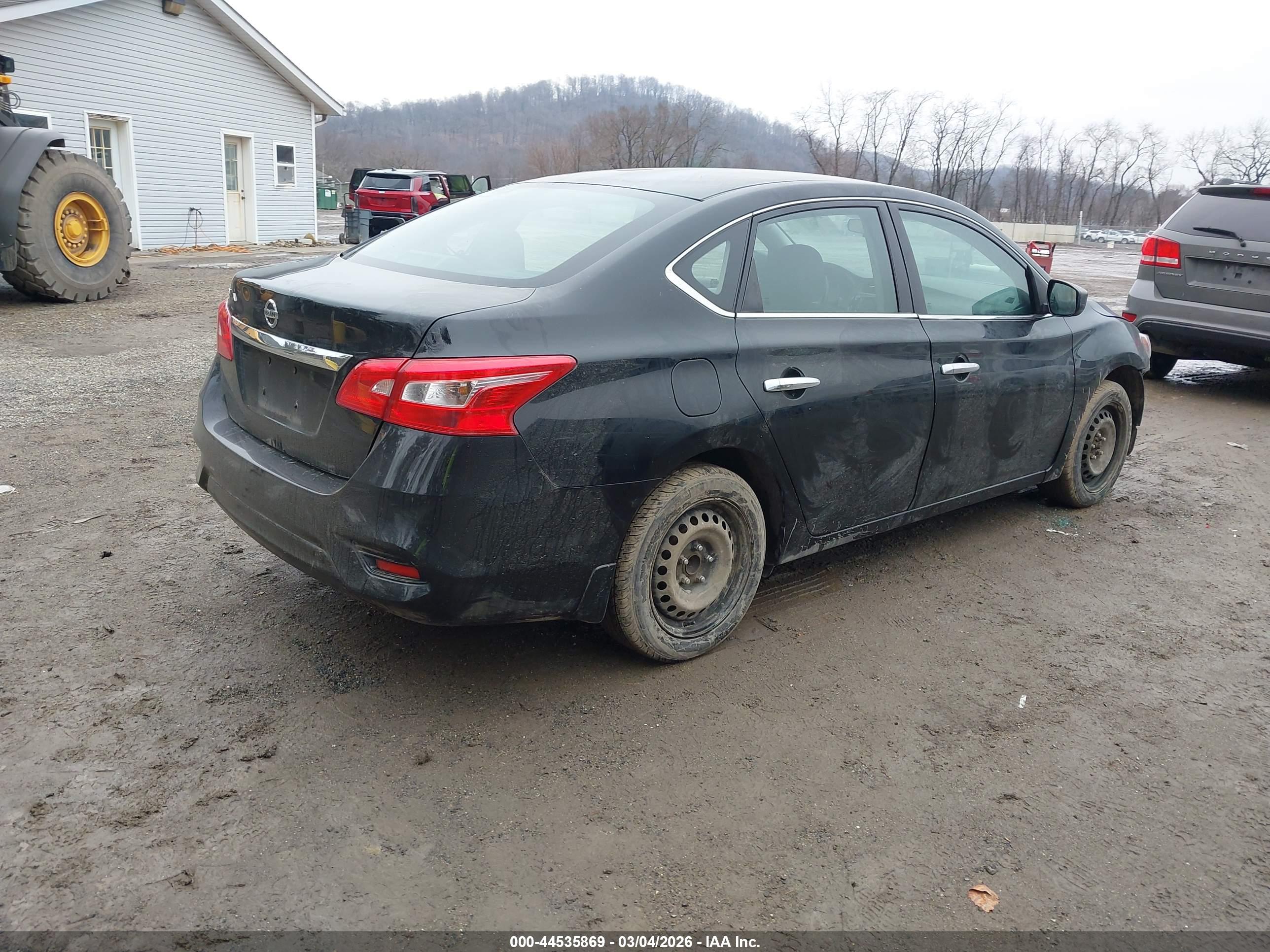NISSAN SENTRA image 4