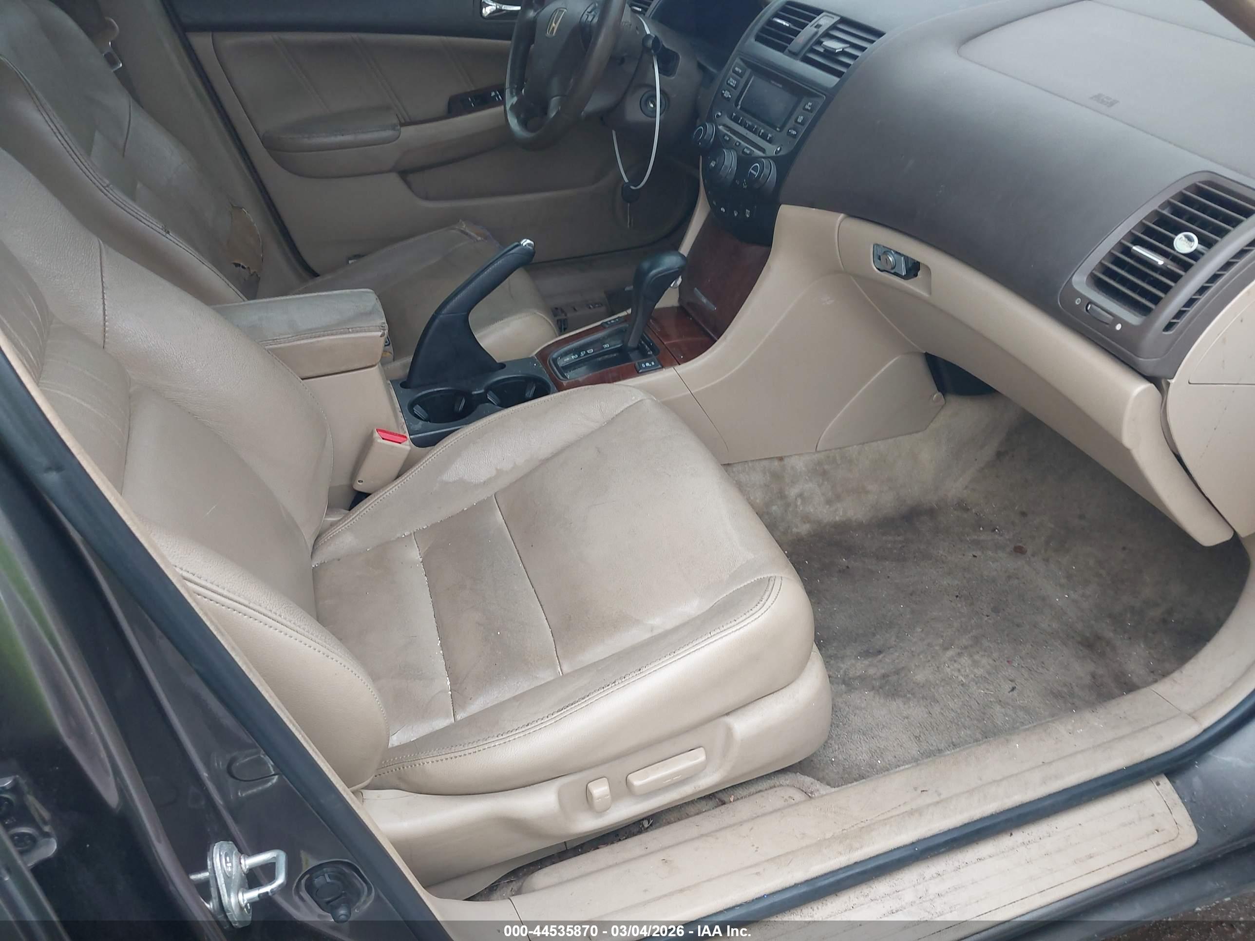 HONDA ACCORD image 5