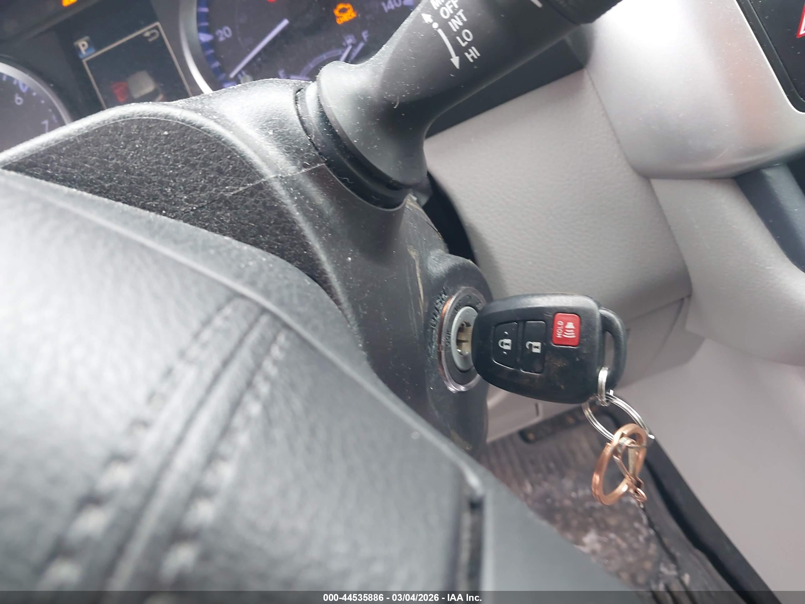 TOYOTA HIGHLANDER image 11