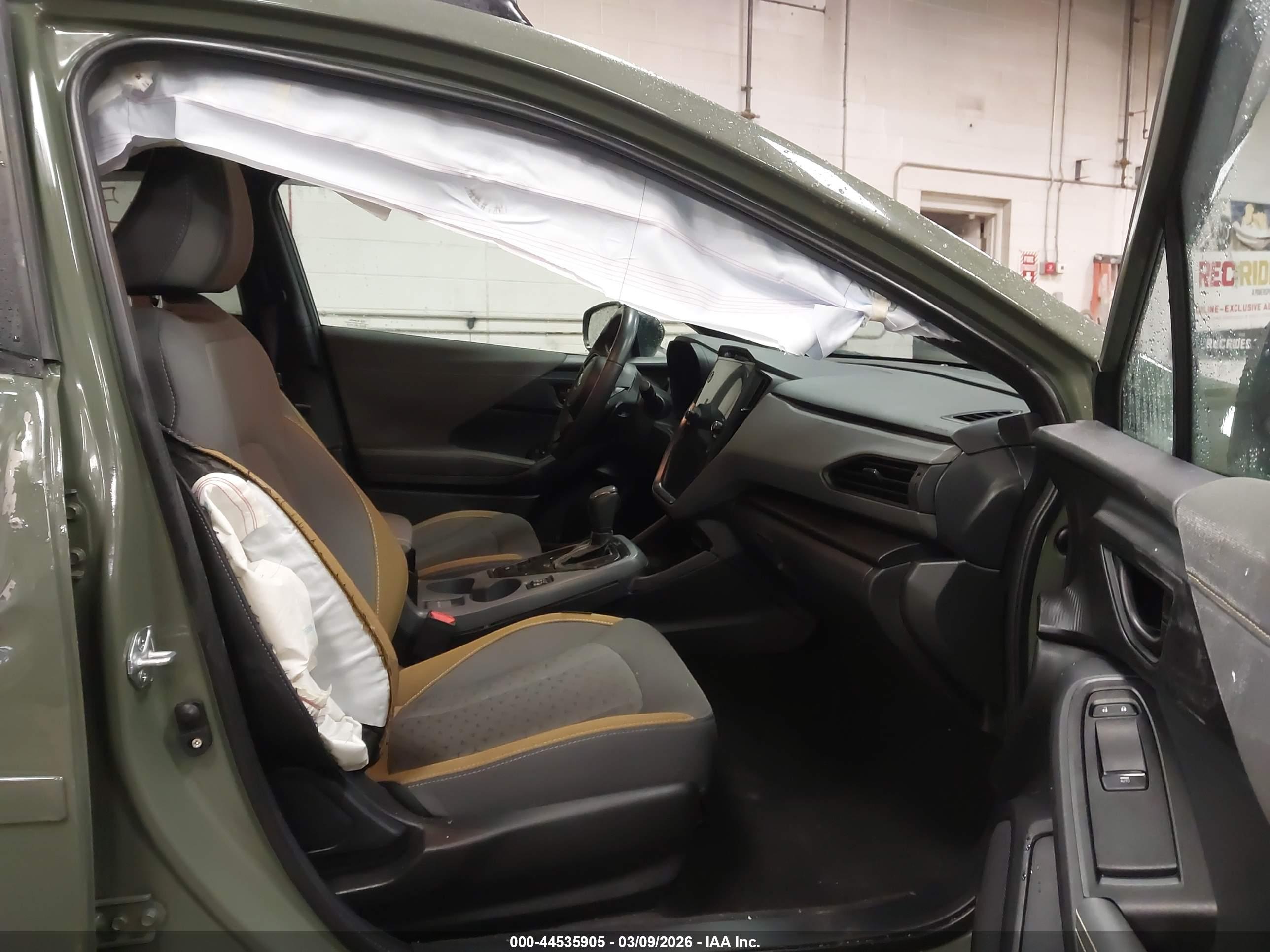 SUBARU CROSSTREK image 5