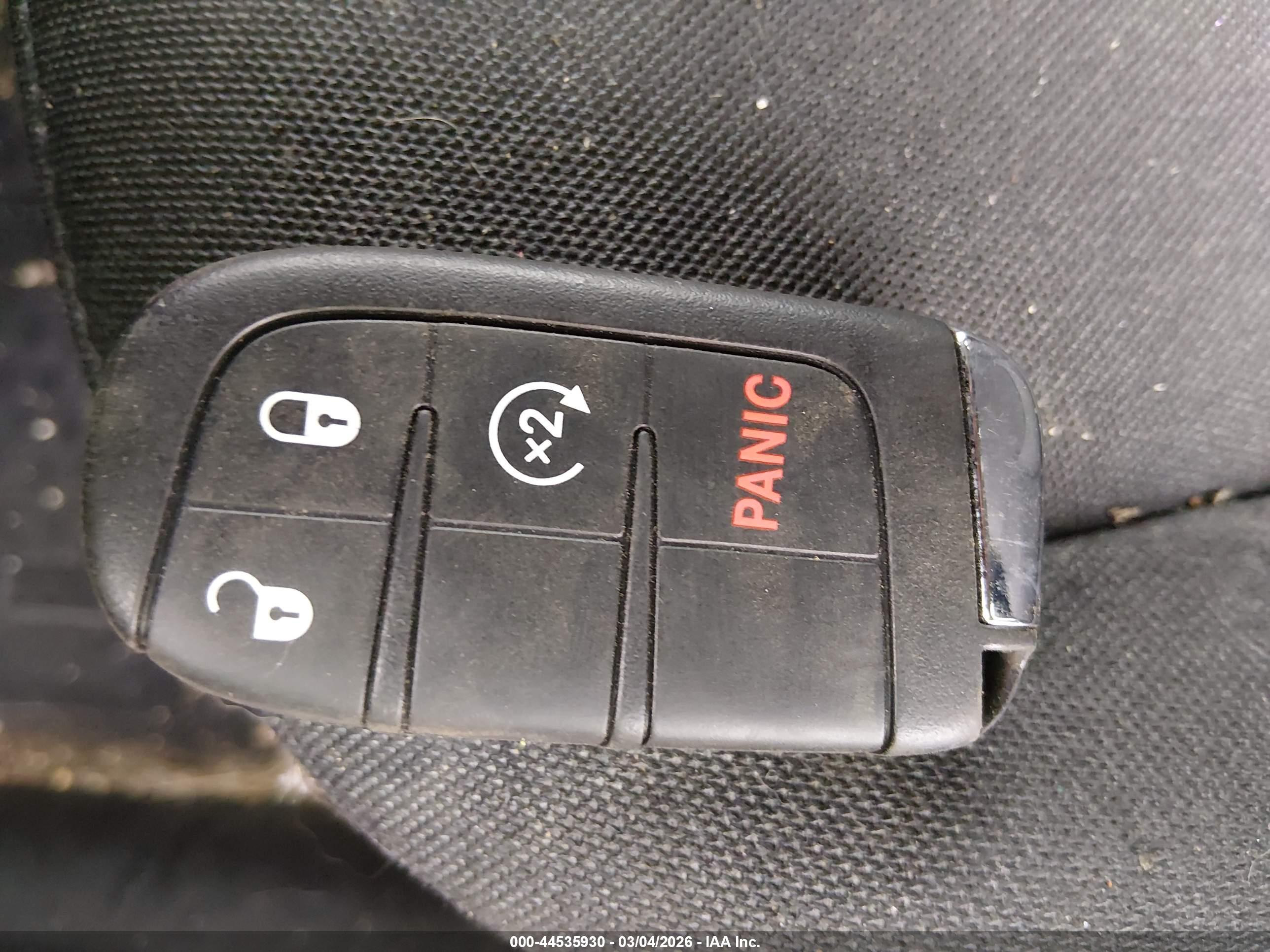 JEEP RENEGADE image 11