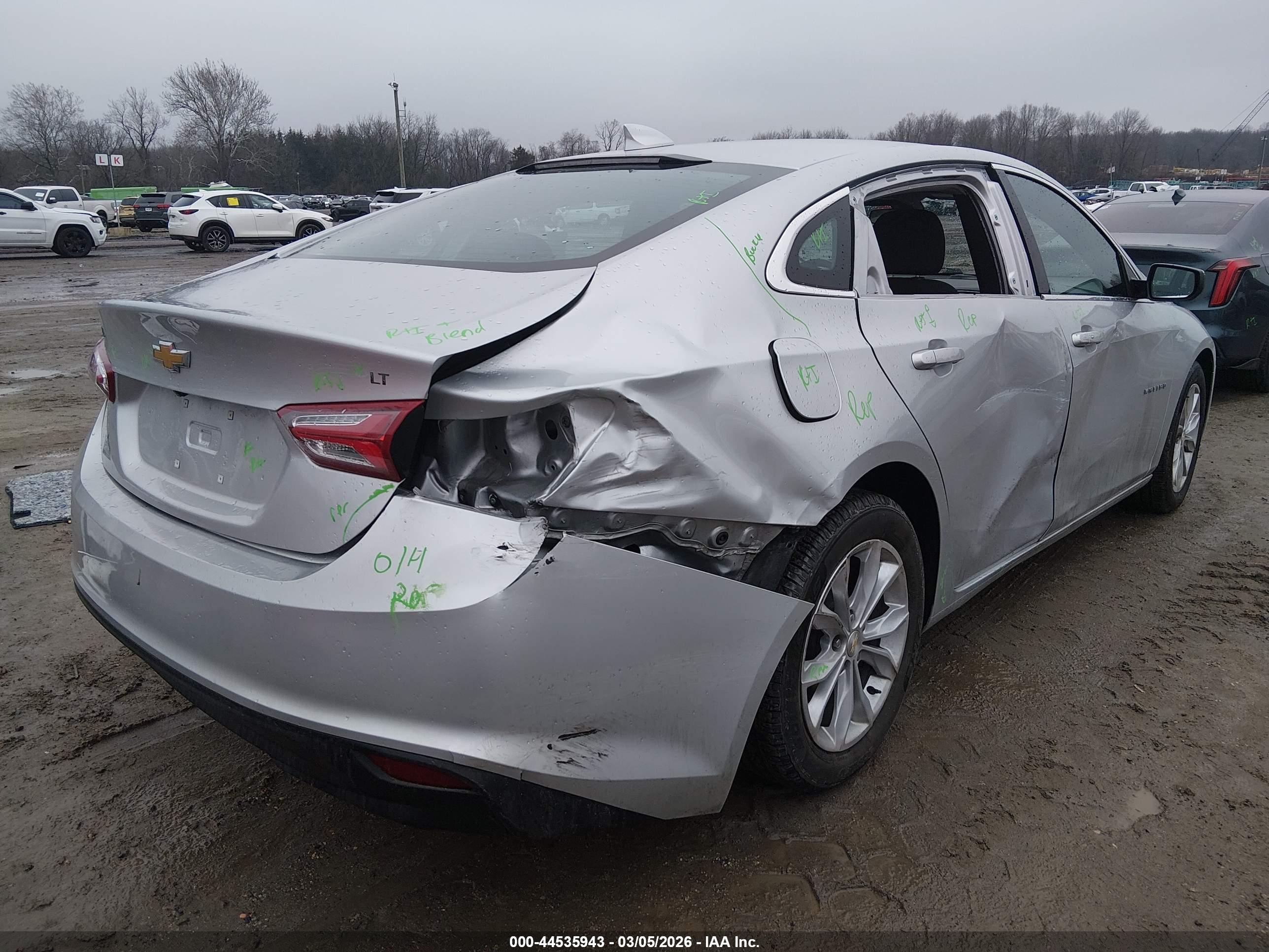 CHEVROLET MALIBU image 6