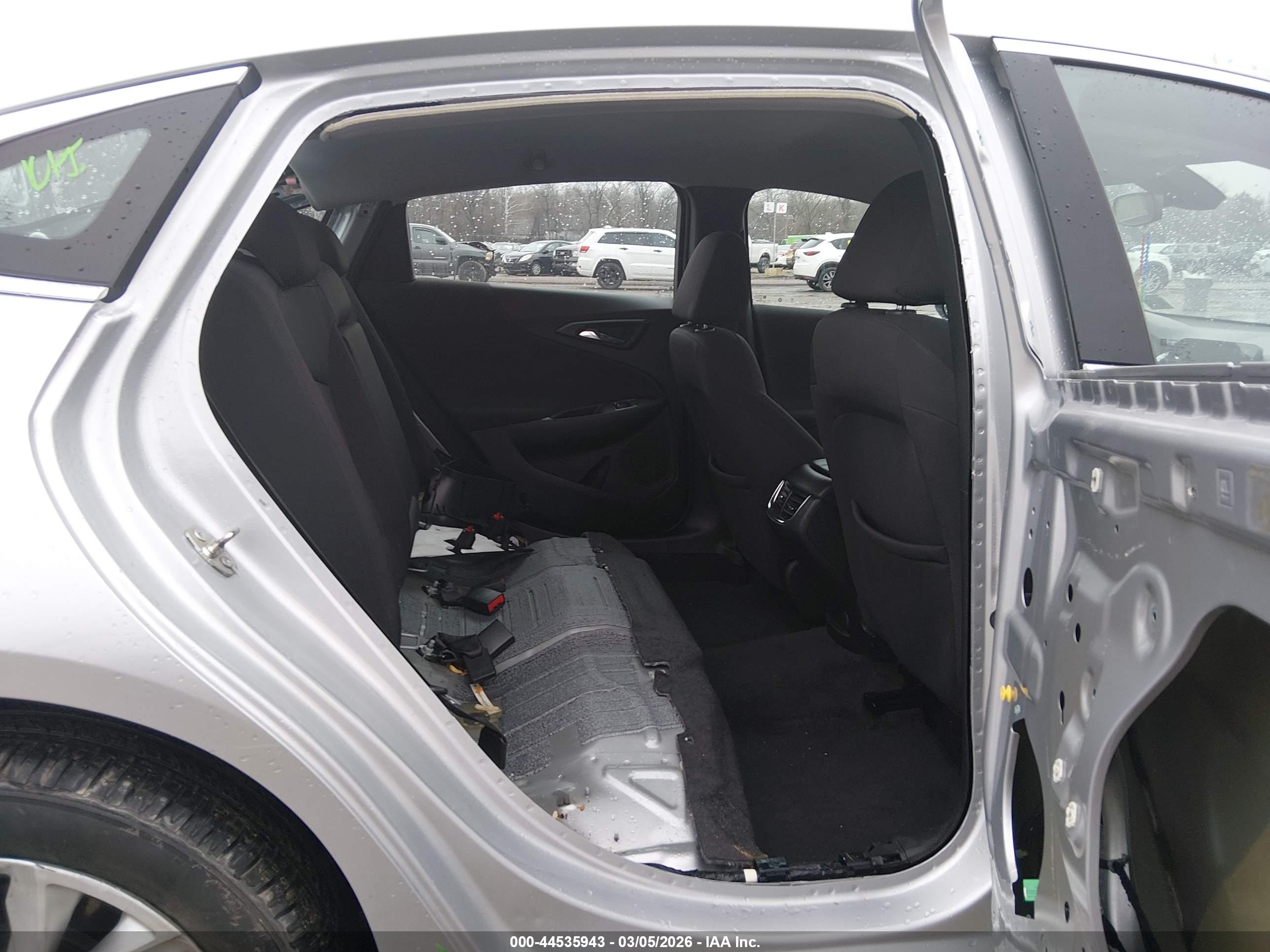 CHEVROLET MALIBU image 8