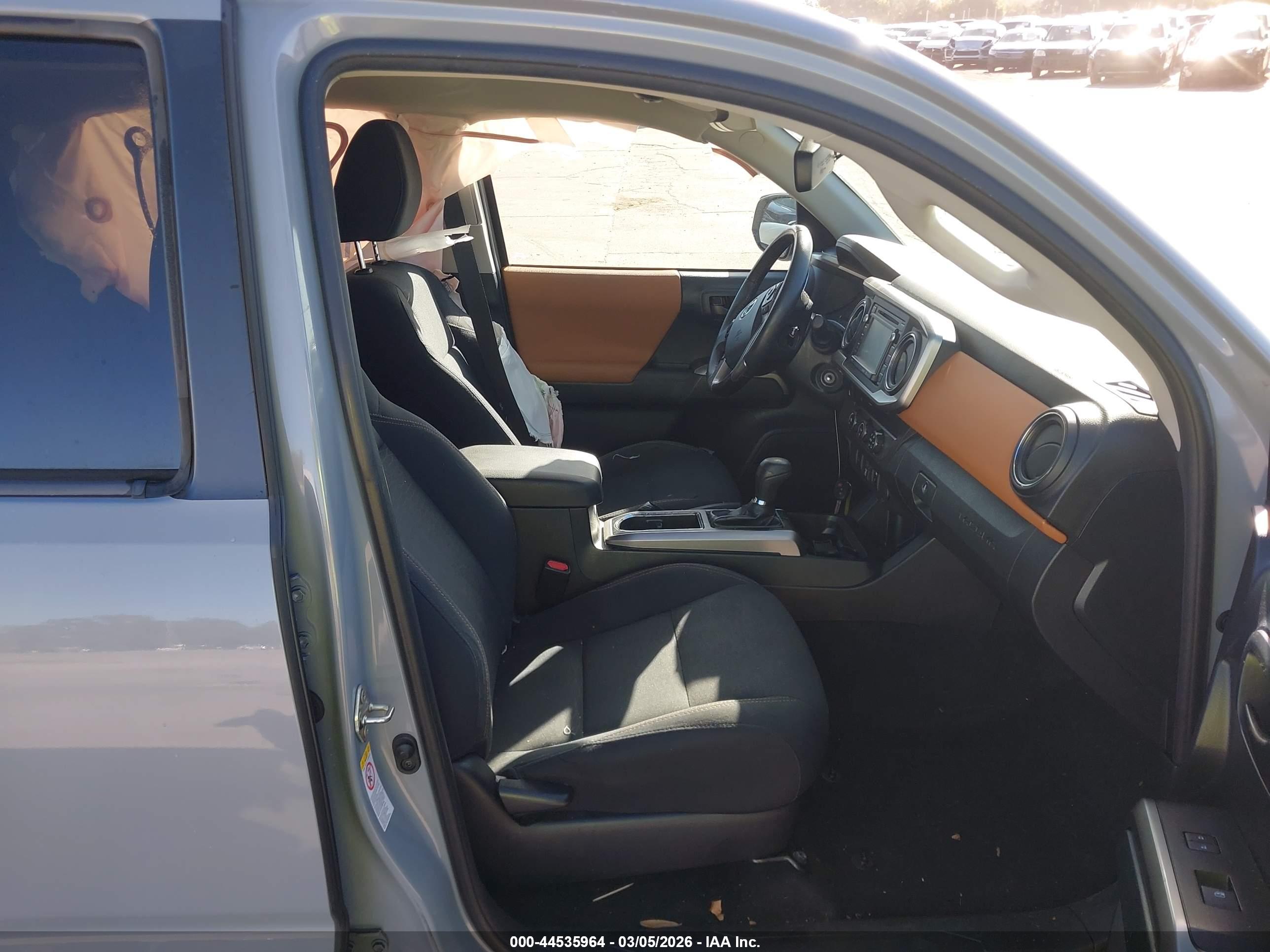 TOYOTA TACOMA image 5