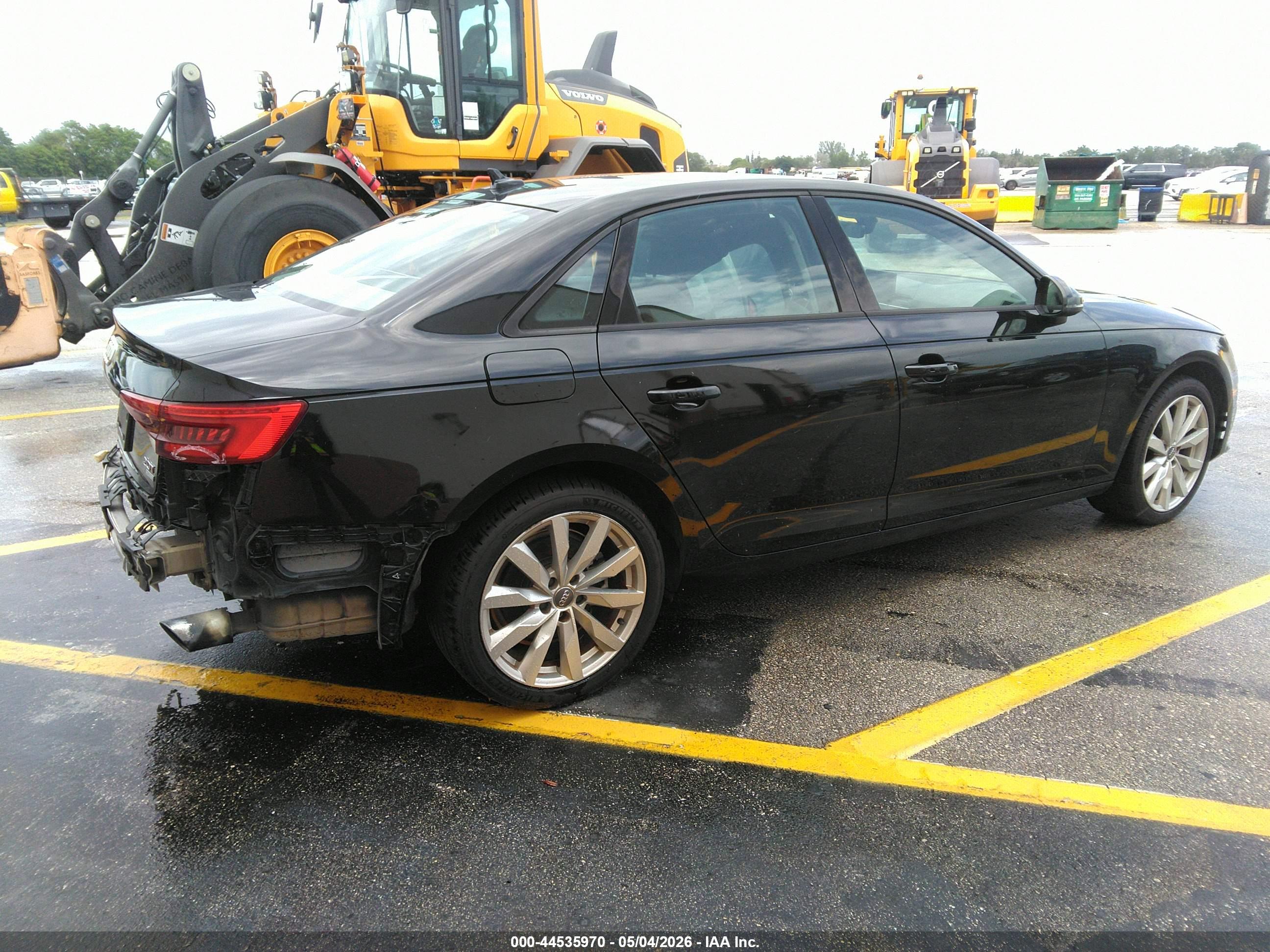 AUDI A4 image 4