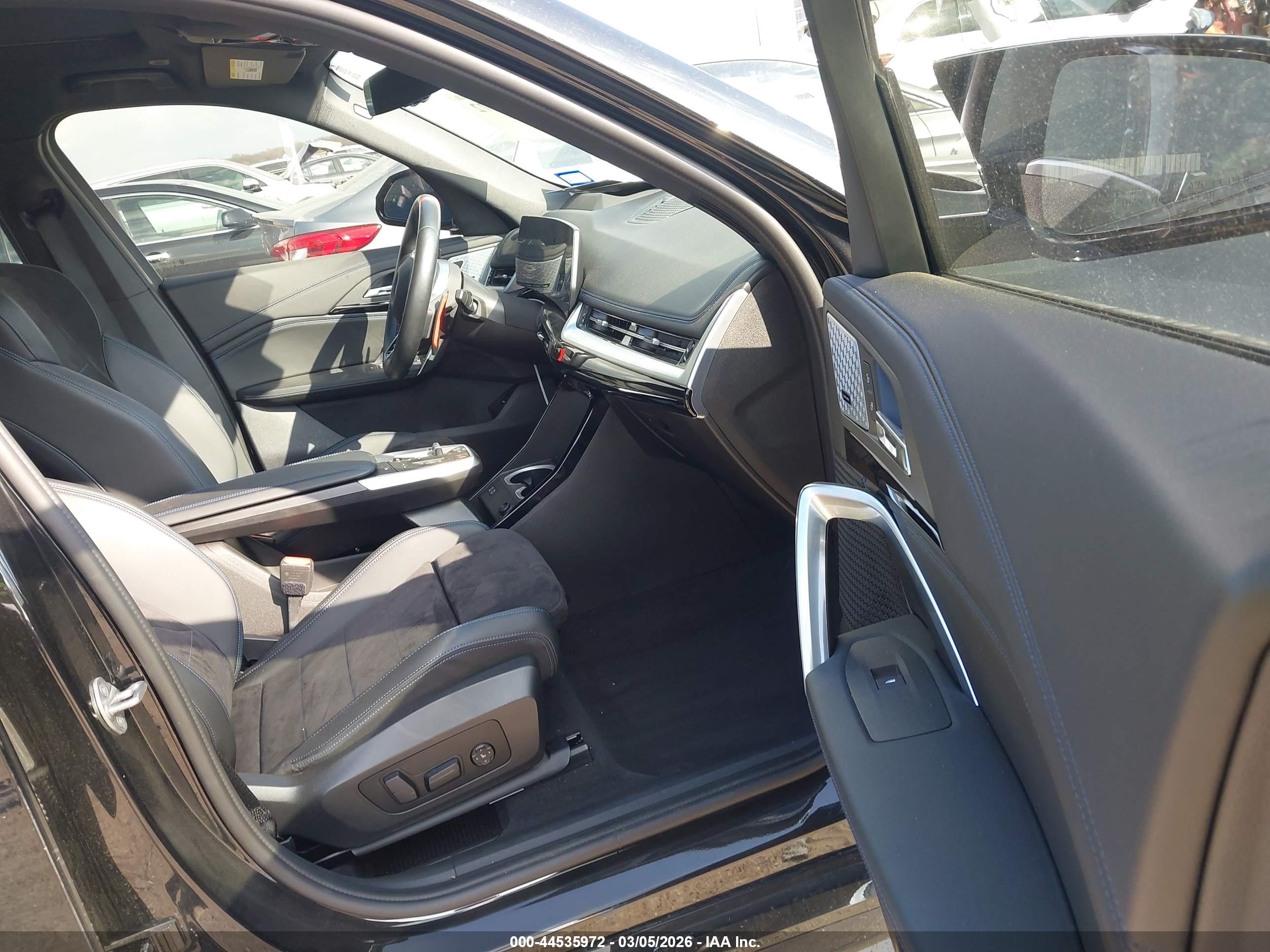 BMW X1 image 5